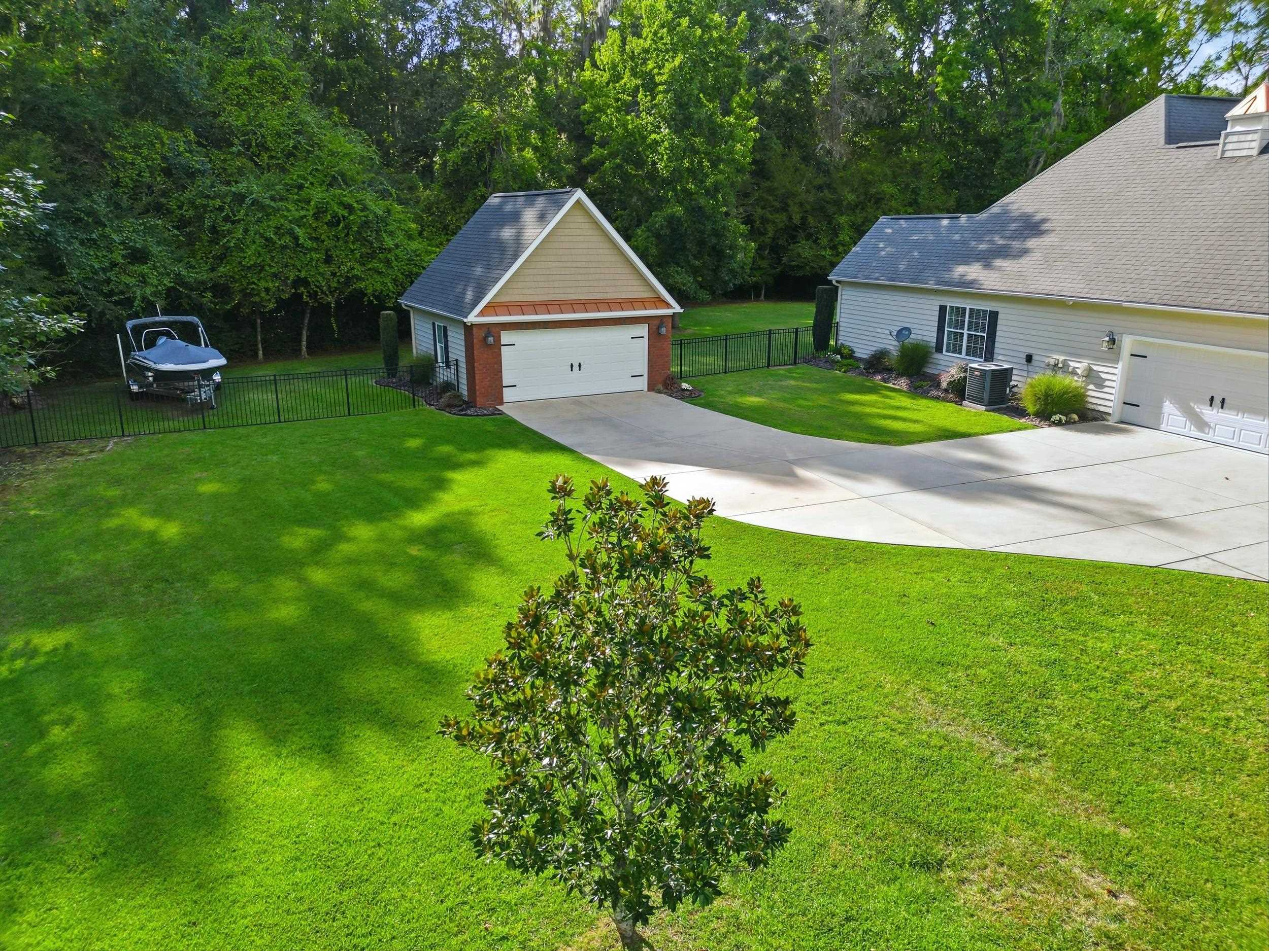 270 Dartmoor Ct. Property Photo 49