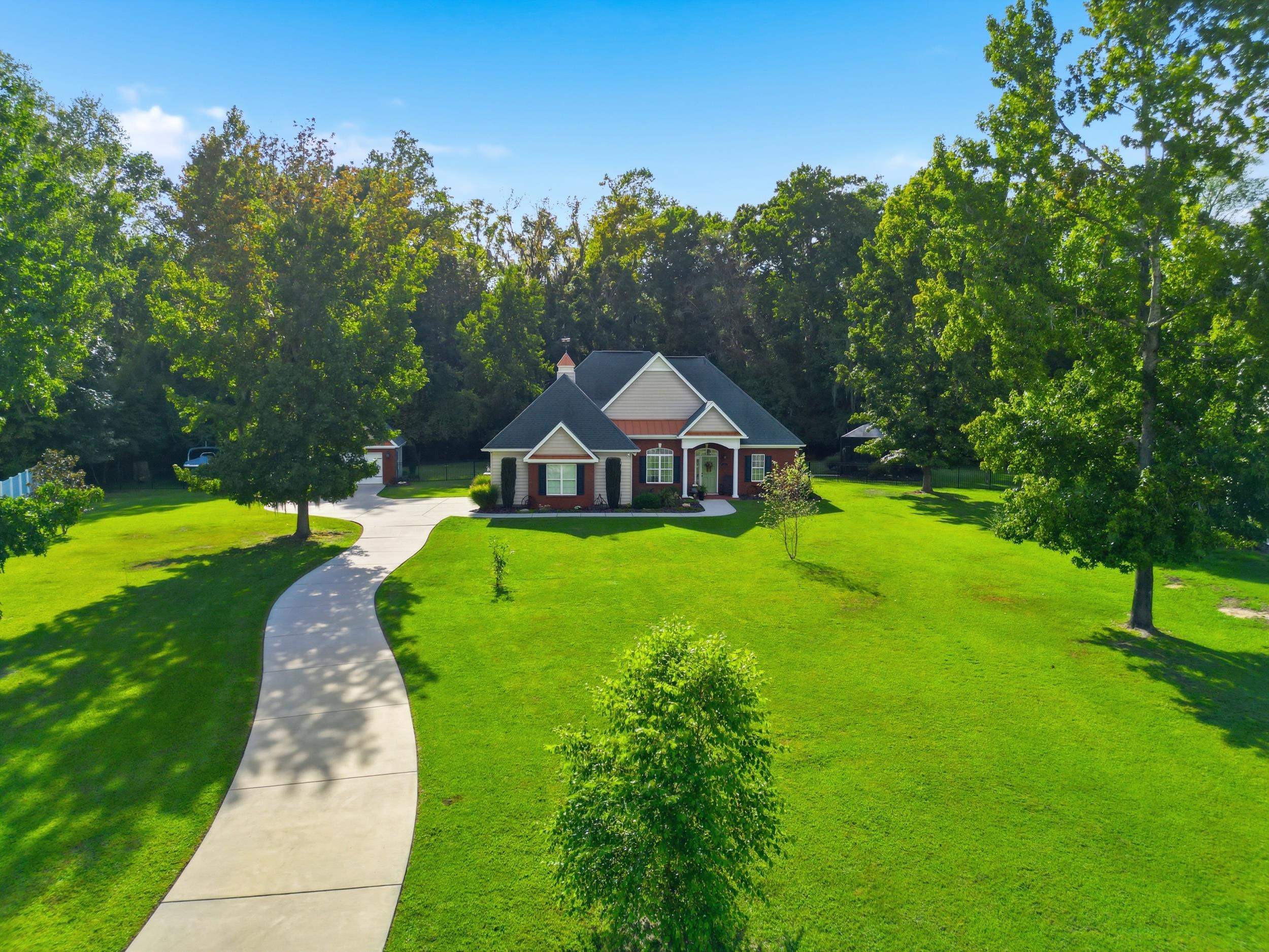270 Dartmoor Ct. Property Photo 53