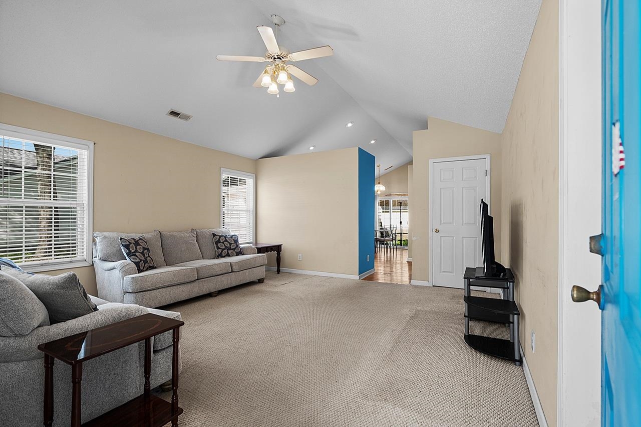 114 Osprey Cove Loop Property Photo 4