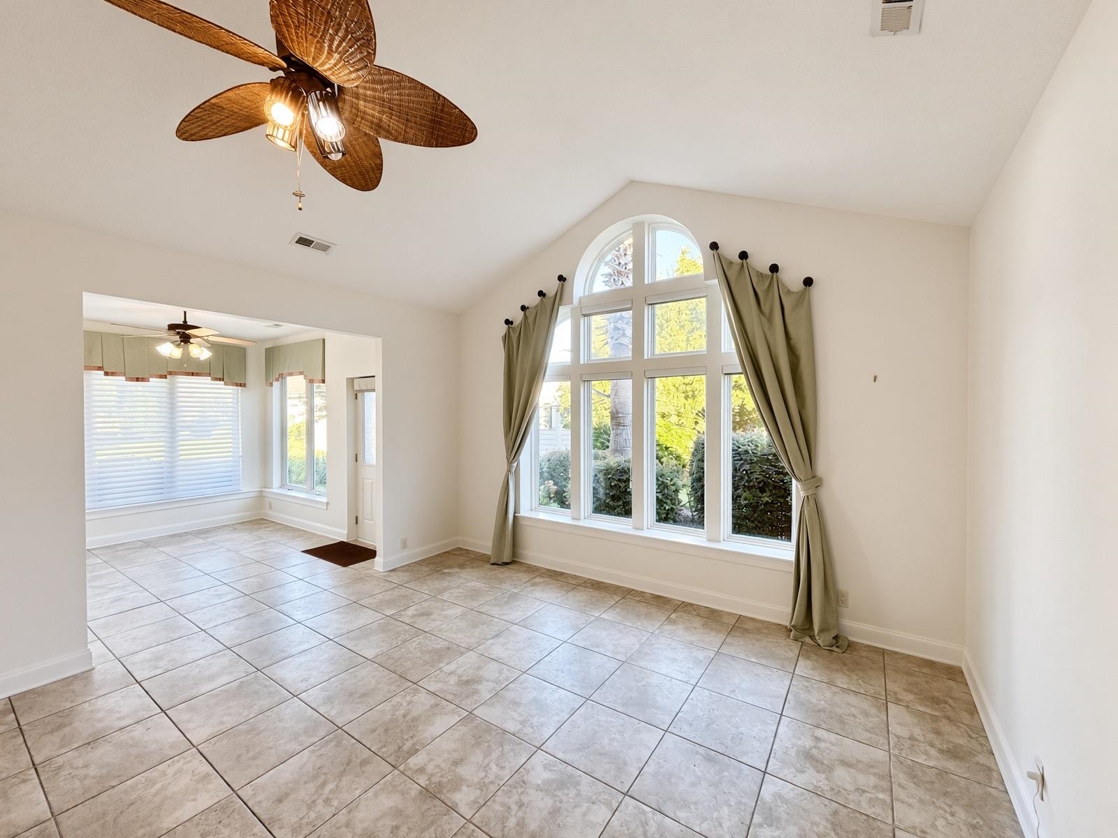 1459 Saint Thomas Circle Property Photo 7