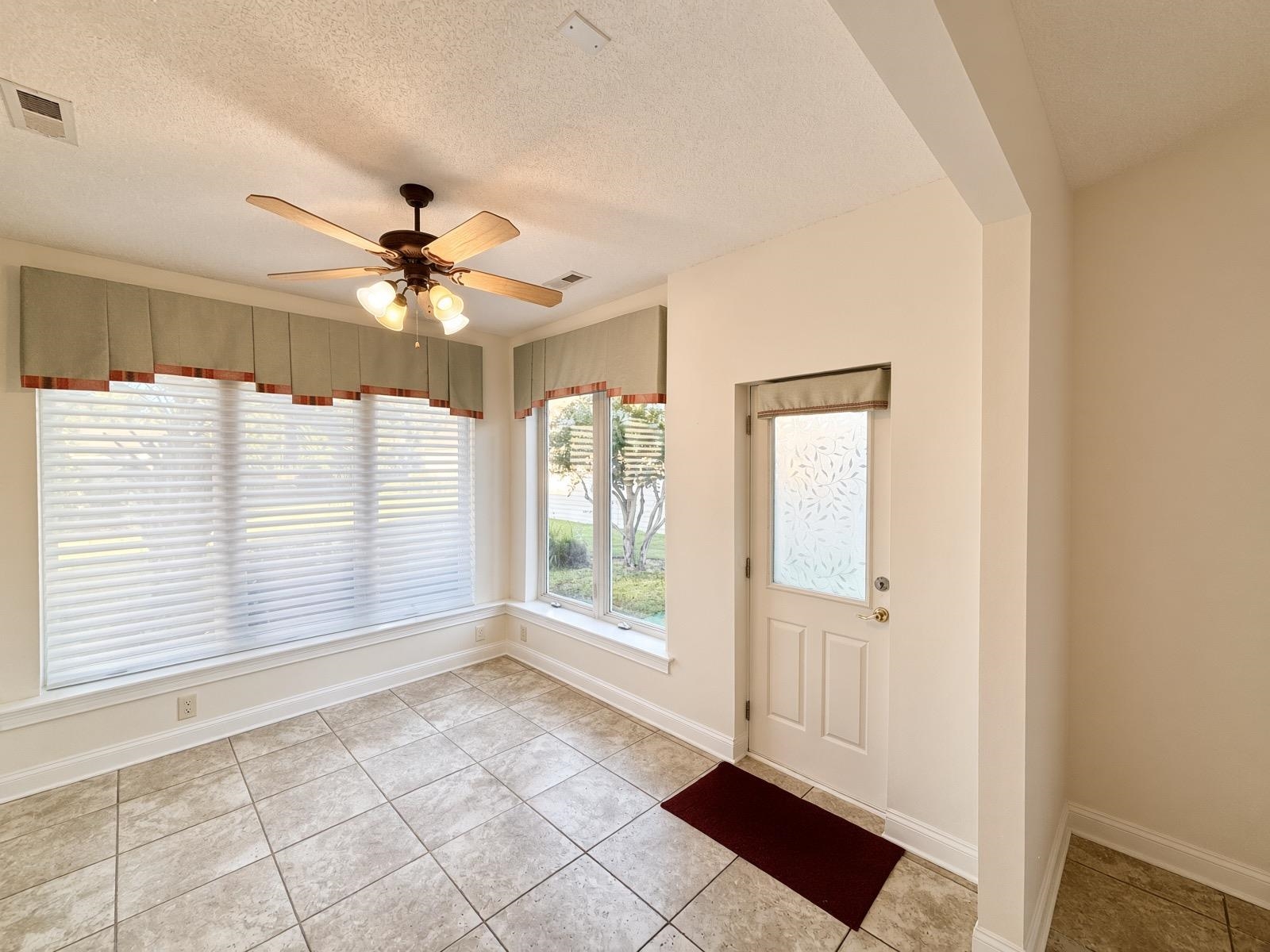 1459 Saint Thomas Circle Property Photo 12