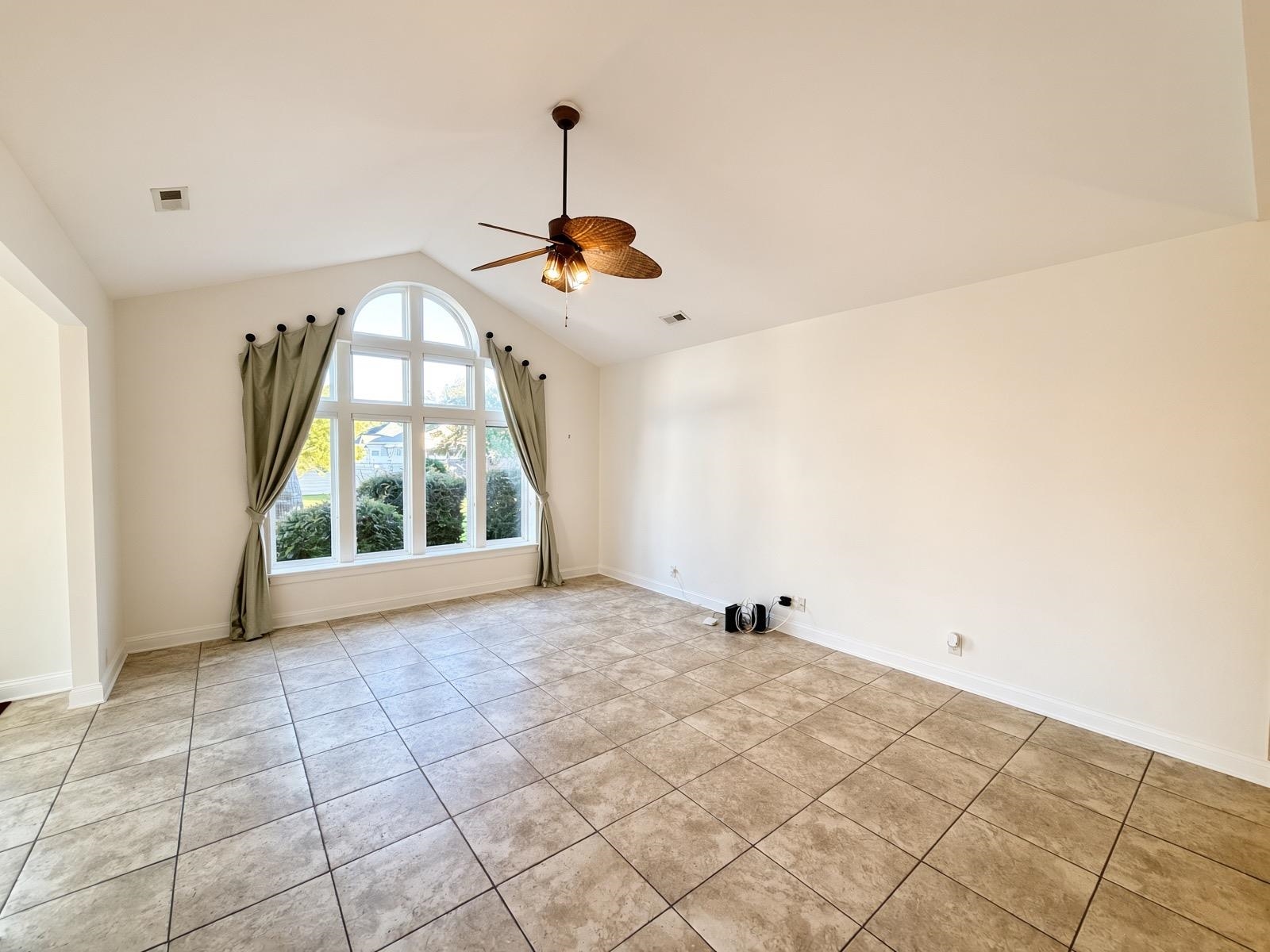 1459 Saint Thomas Circle Property Photo 32