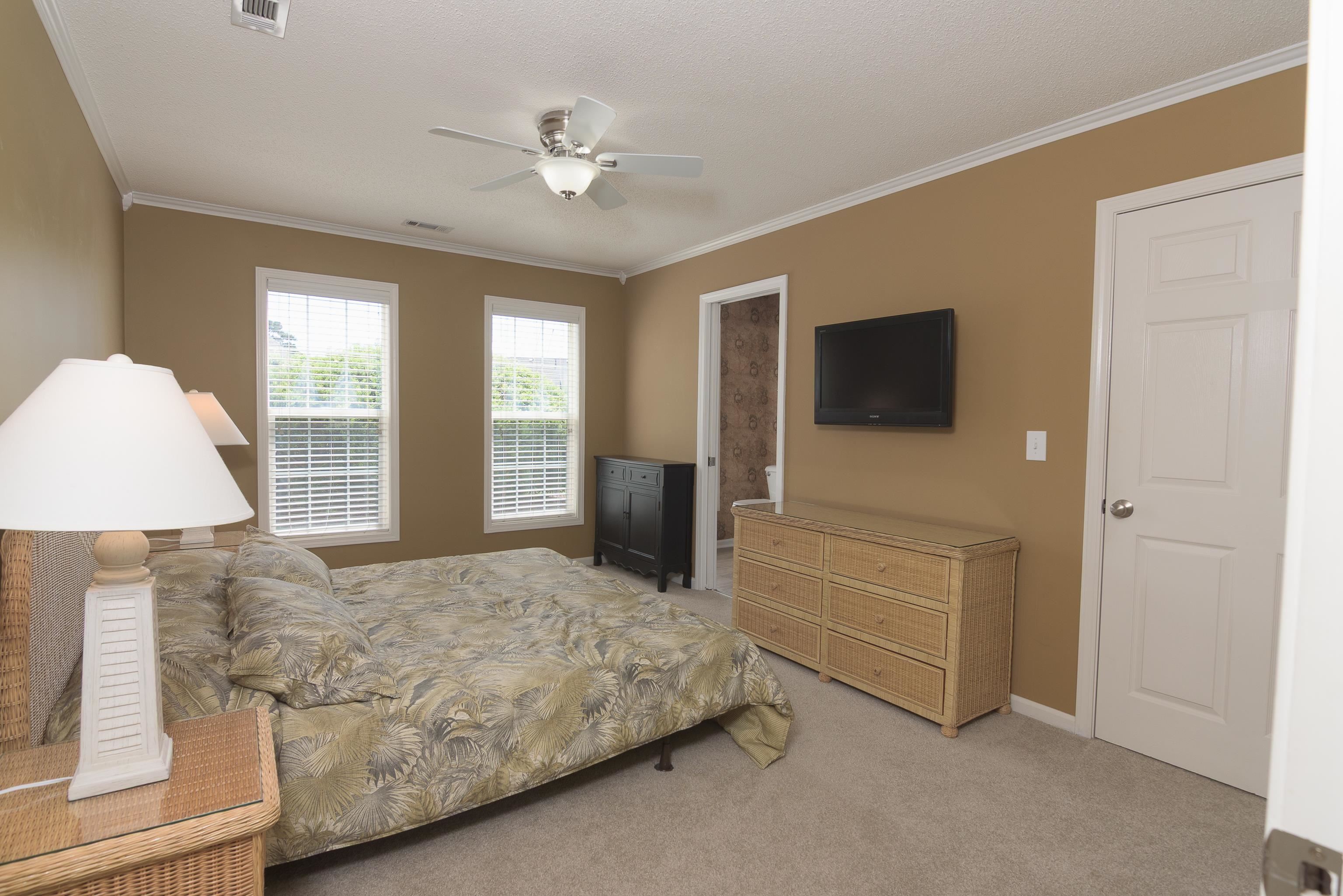 9750-03 Leyland Dr. Property Photo 6