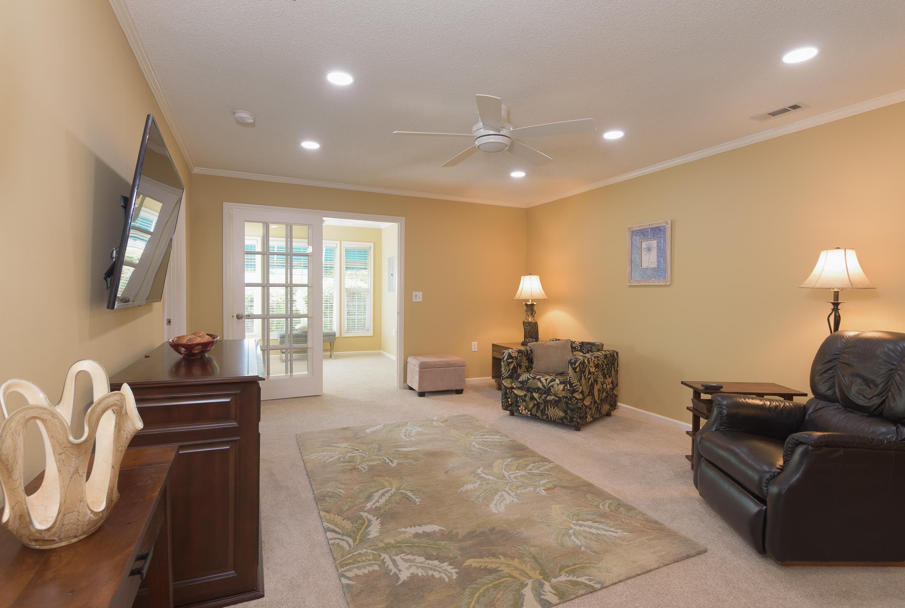 9750-03 Leyland Dr. Property Photo 15