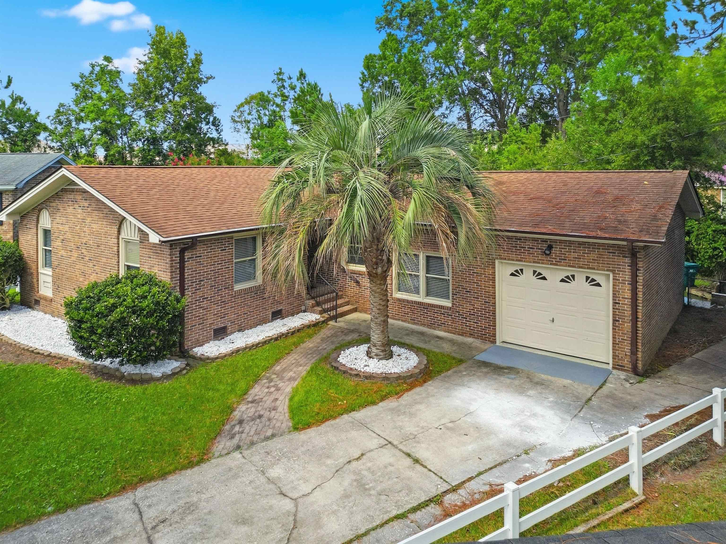 3916 Quail Circle Property Photo 2