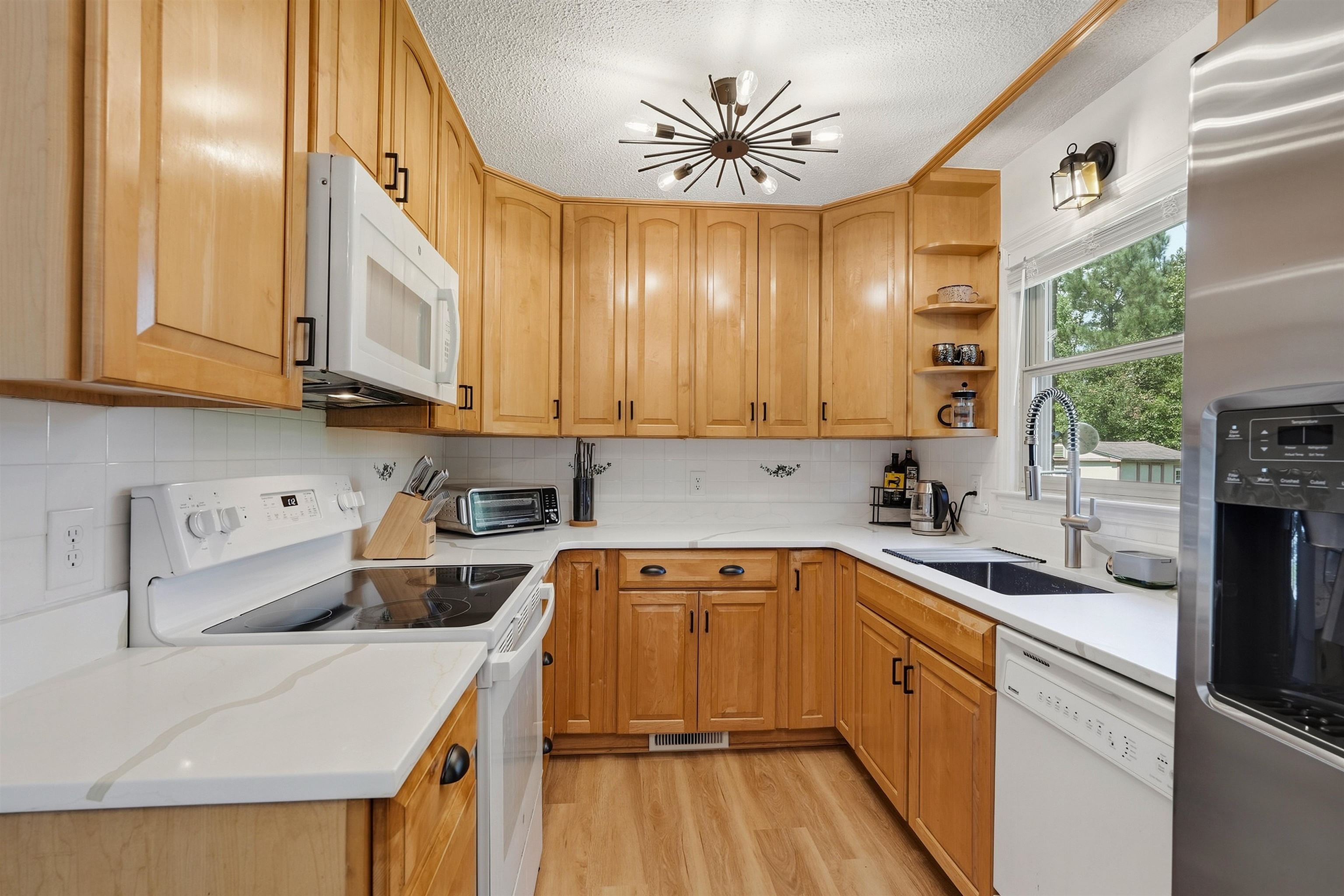 3916 Quail Circle Property Photo 8