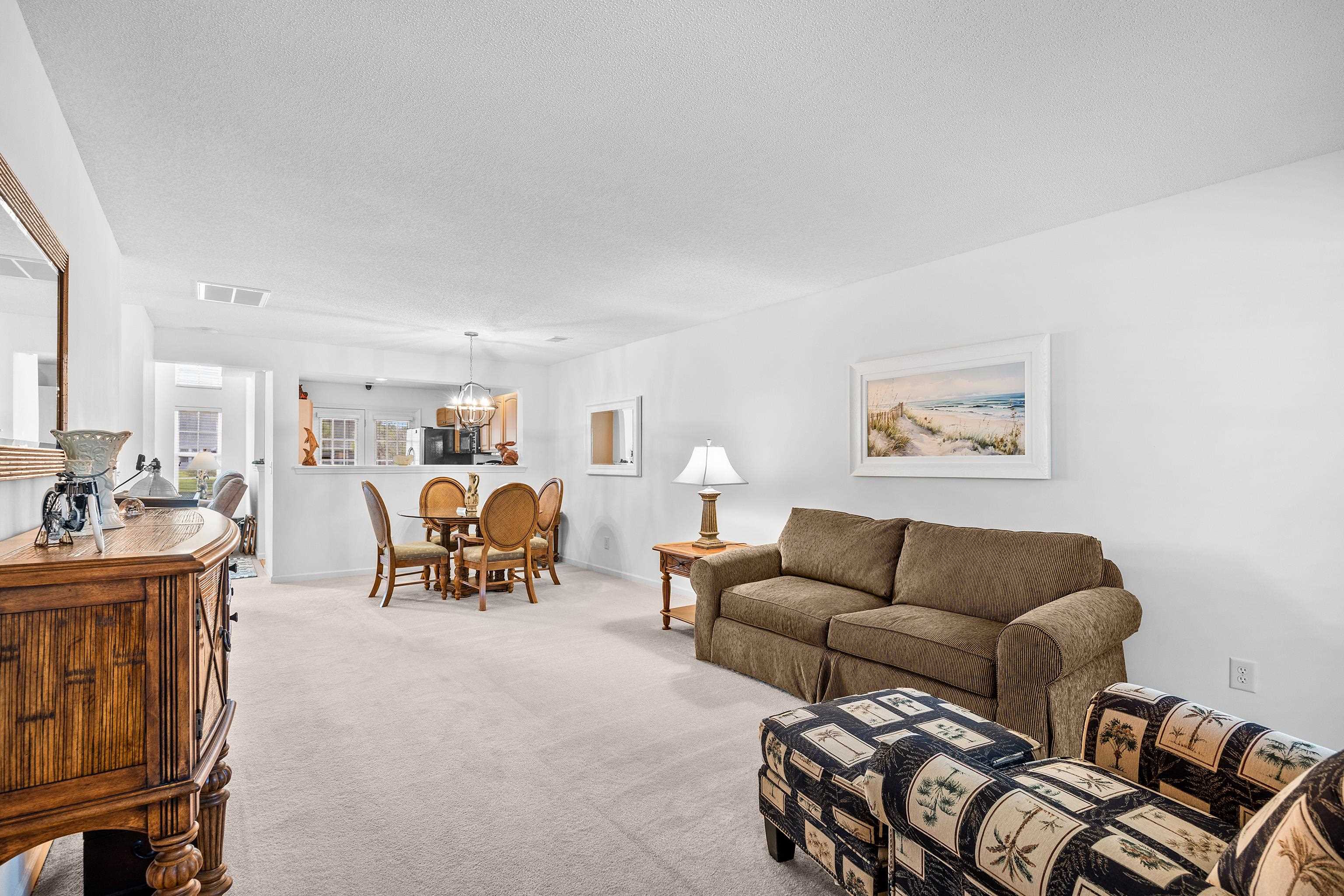 1022 Williston Loop Property Photo 6