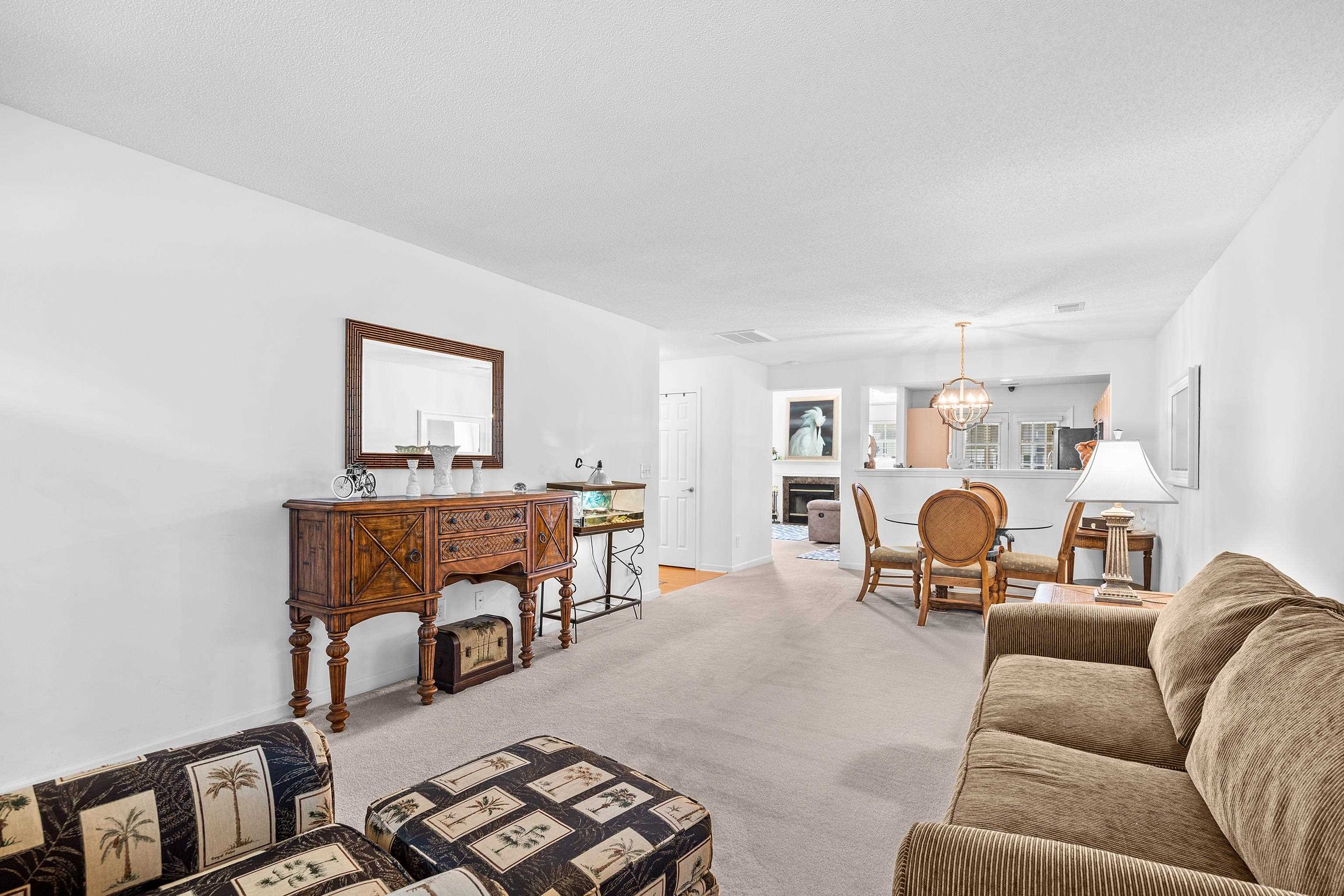 1022 Williston Loop Property Photo 7