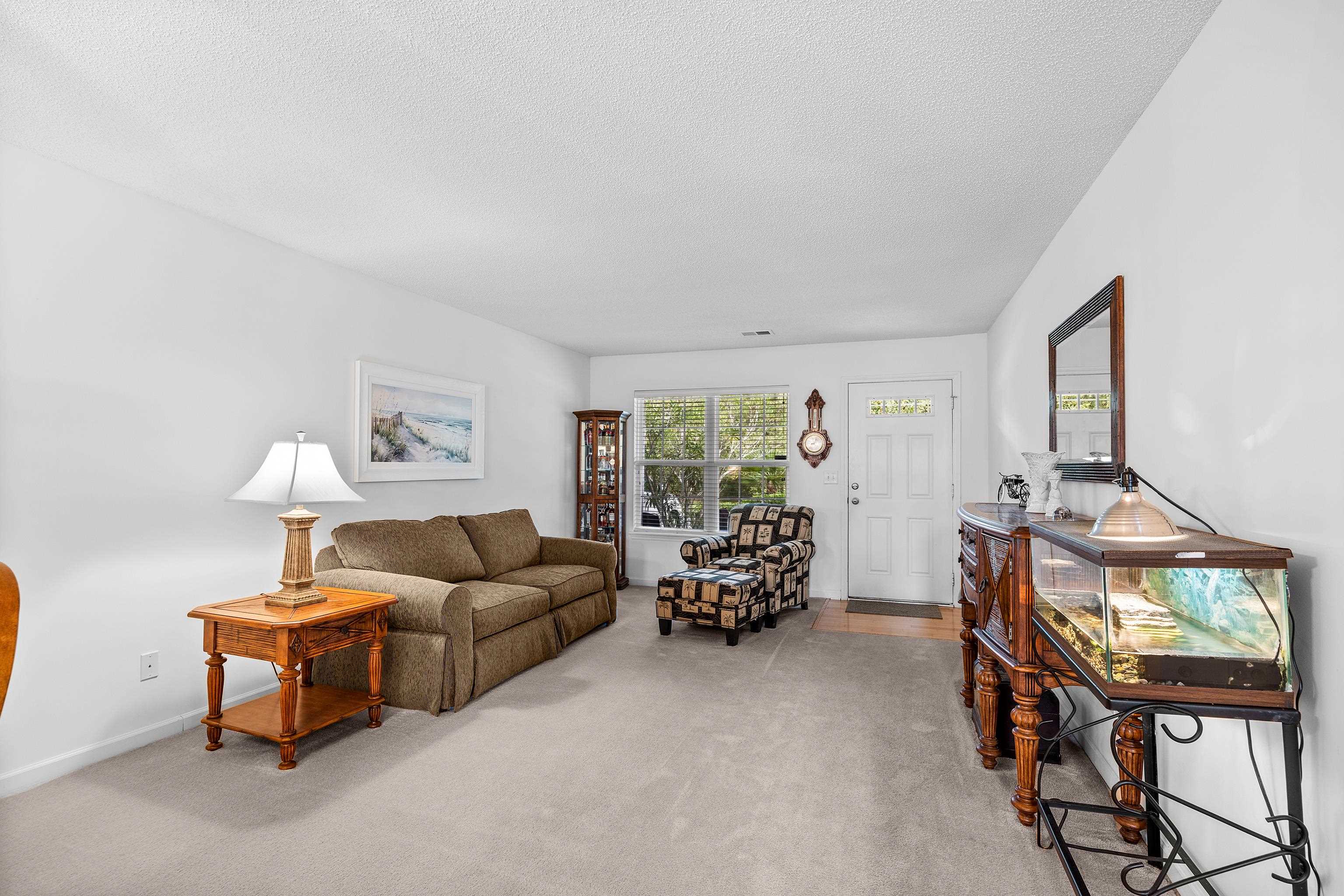1022 Williston Loop Property Photo 8