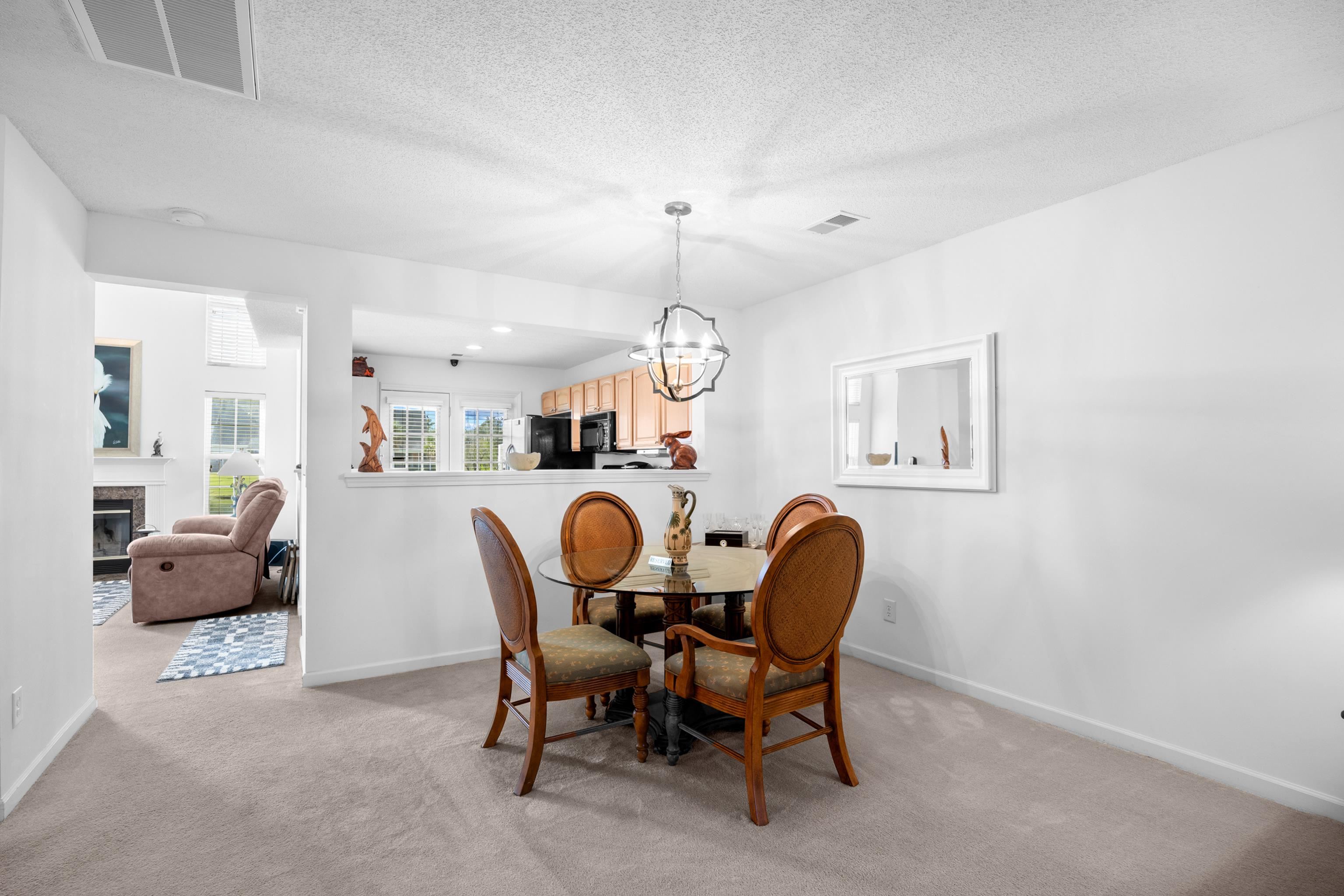 1022 Williston Loop Property Photo 10