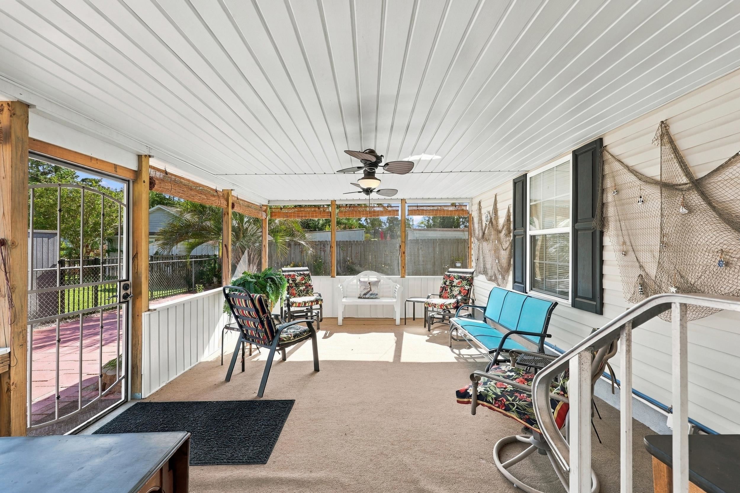 4394 Triangle St. Property Photo 15