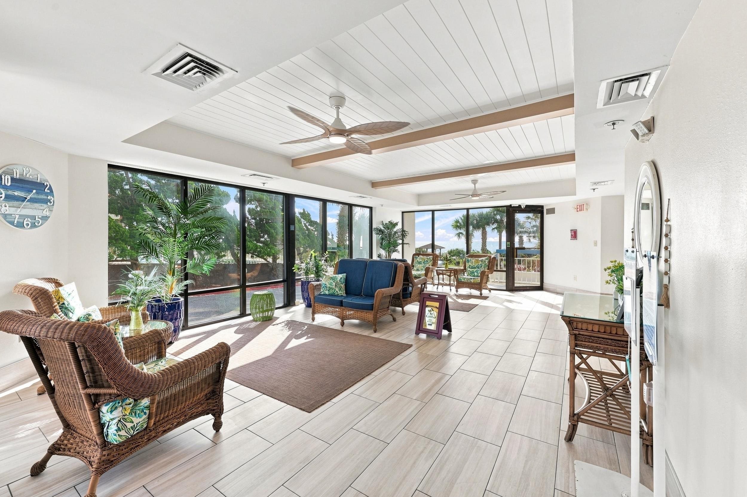 5511 Ocean Blvd. N Property Photo 4