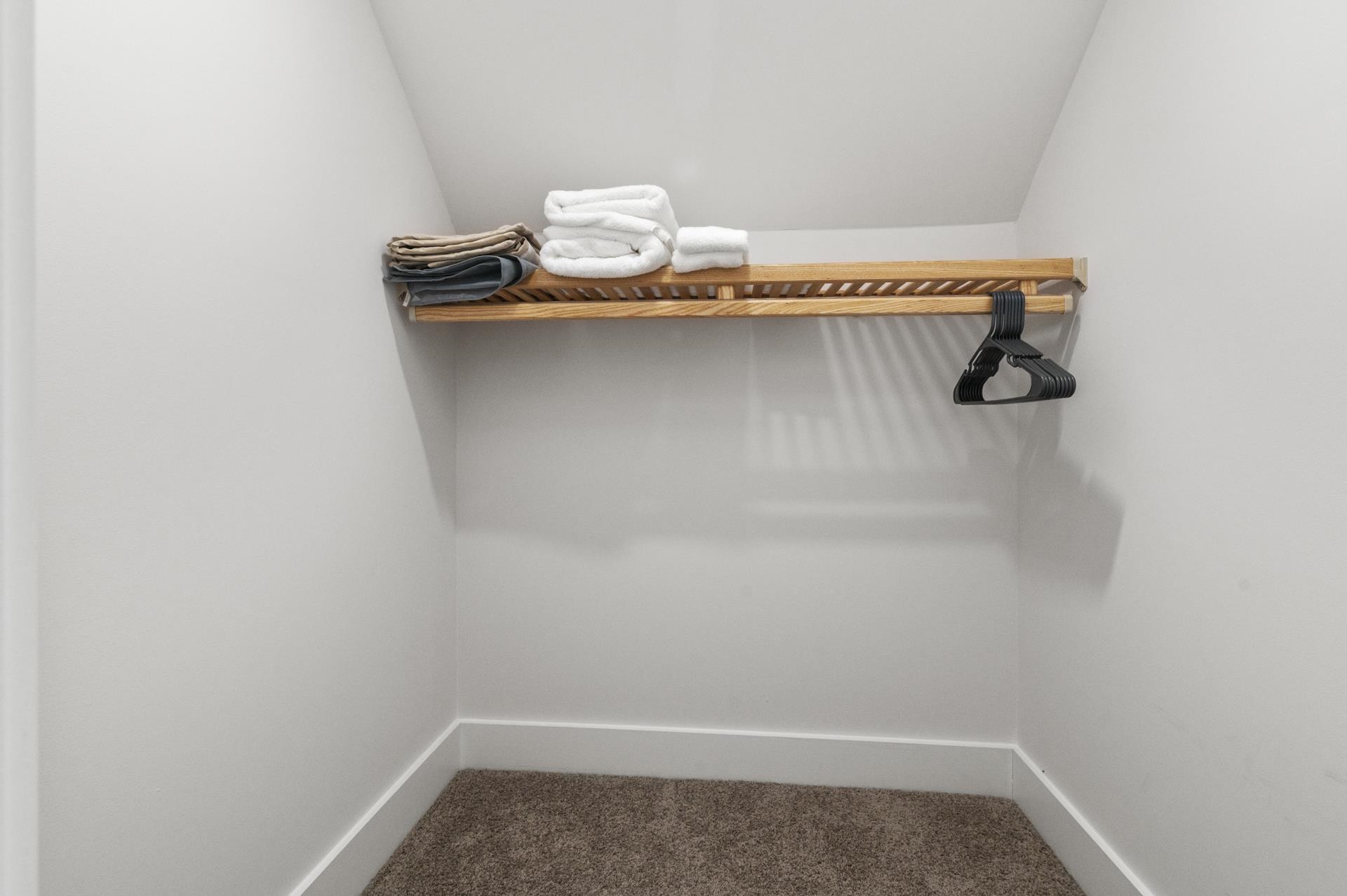 1009 Noddy Ct. Property Photo 44
