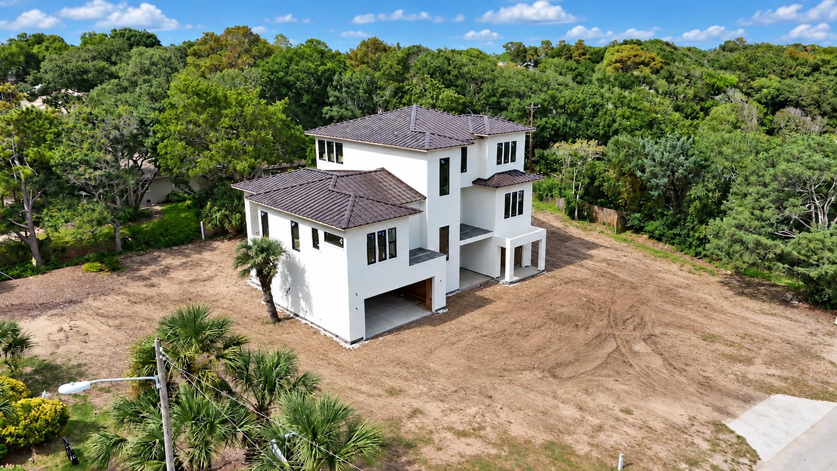 7701 Beach Dr. Property Photo 10