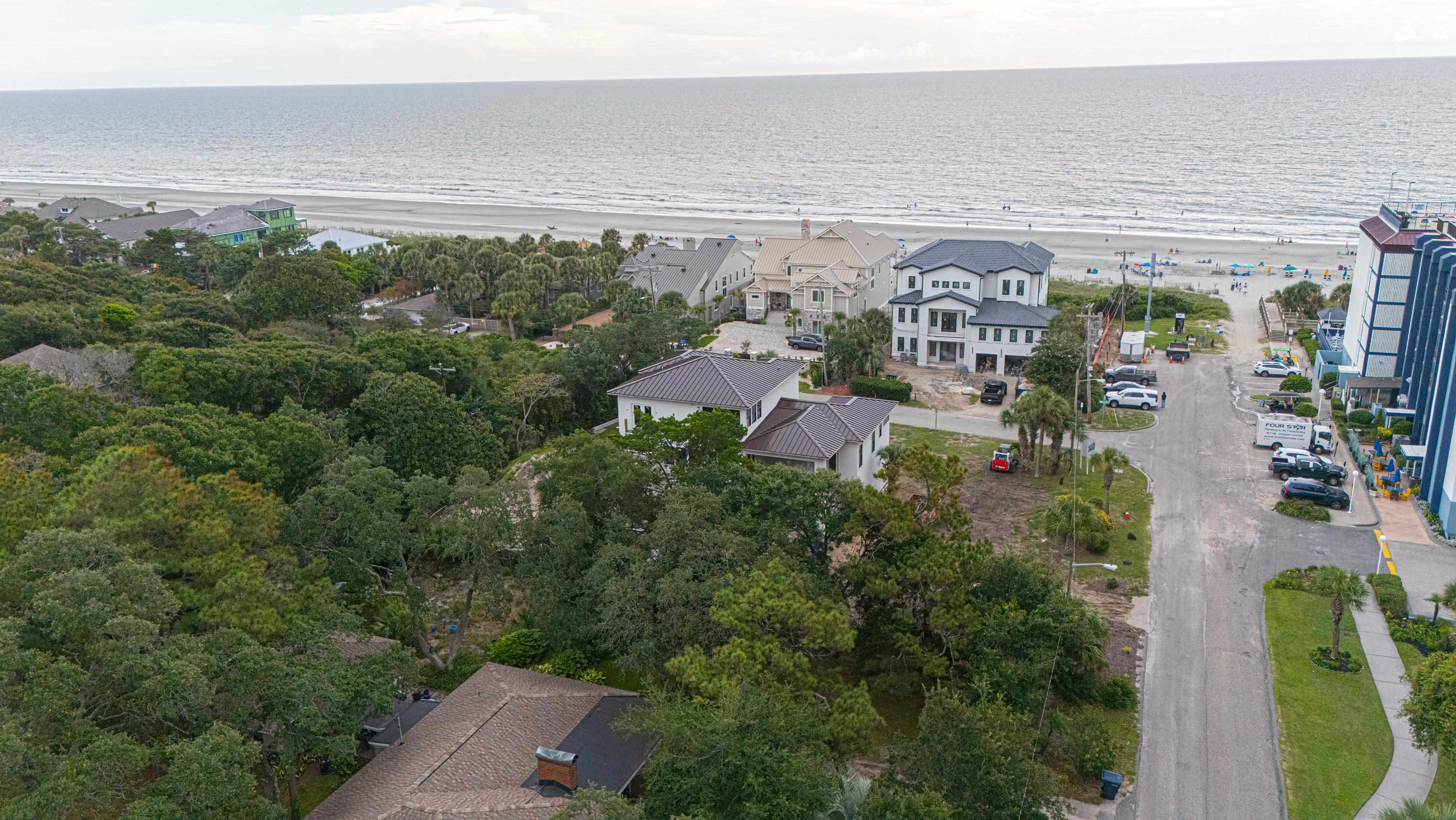 7701 Beach Dr. Property Photo 11