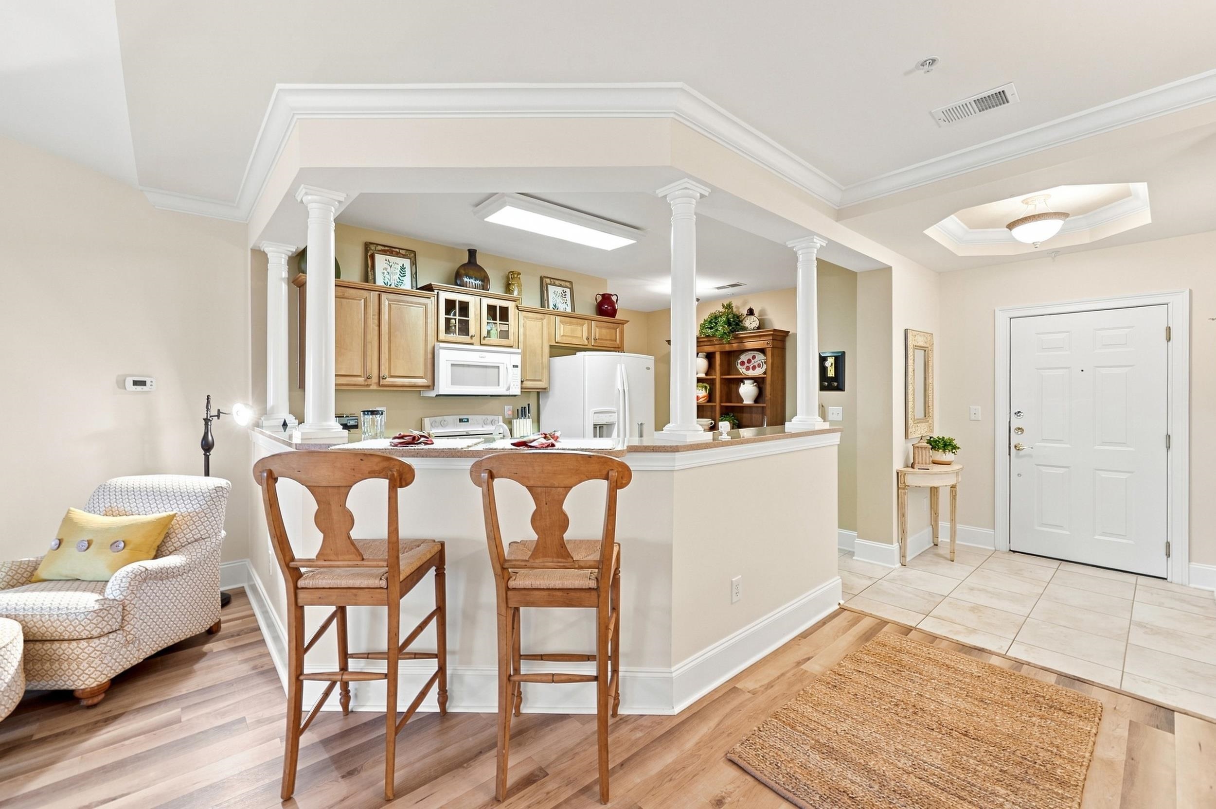 2180 Waterview Dr. Property Photo 6