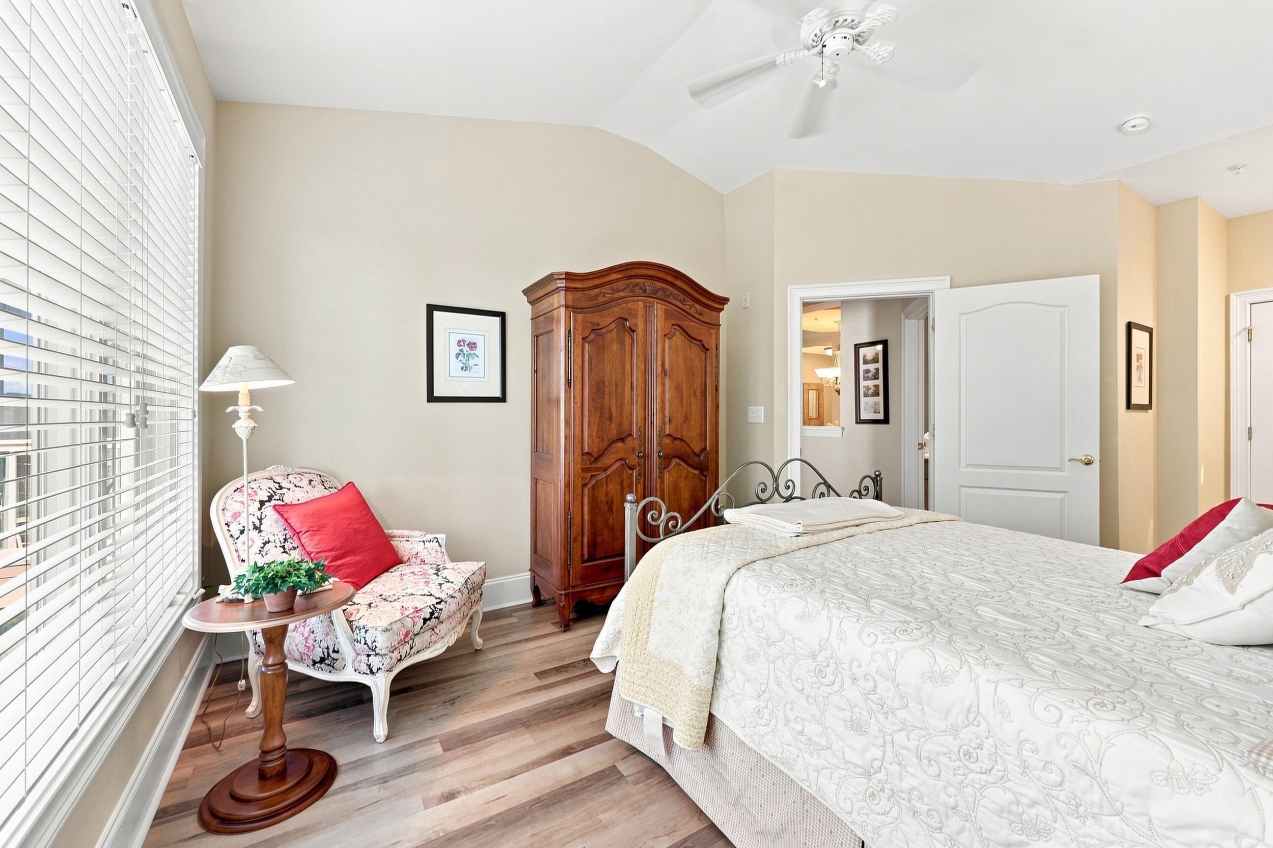 2180 Waterview Dr. Property Photo 13