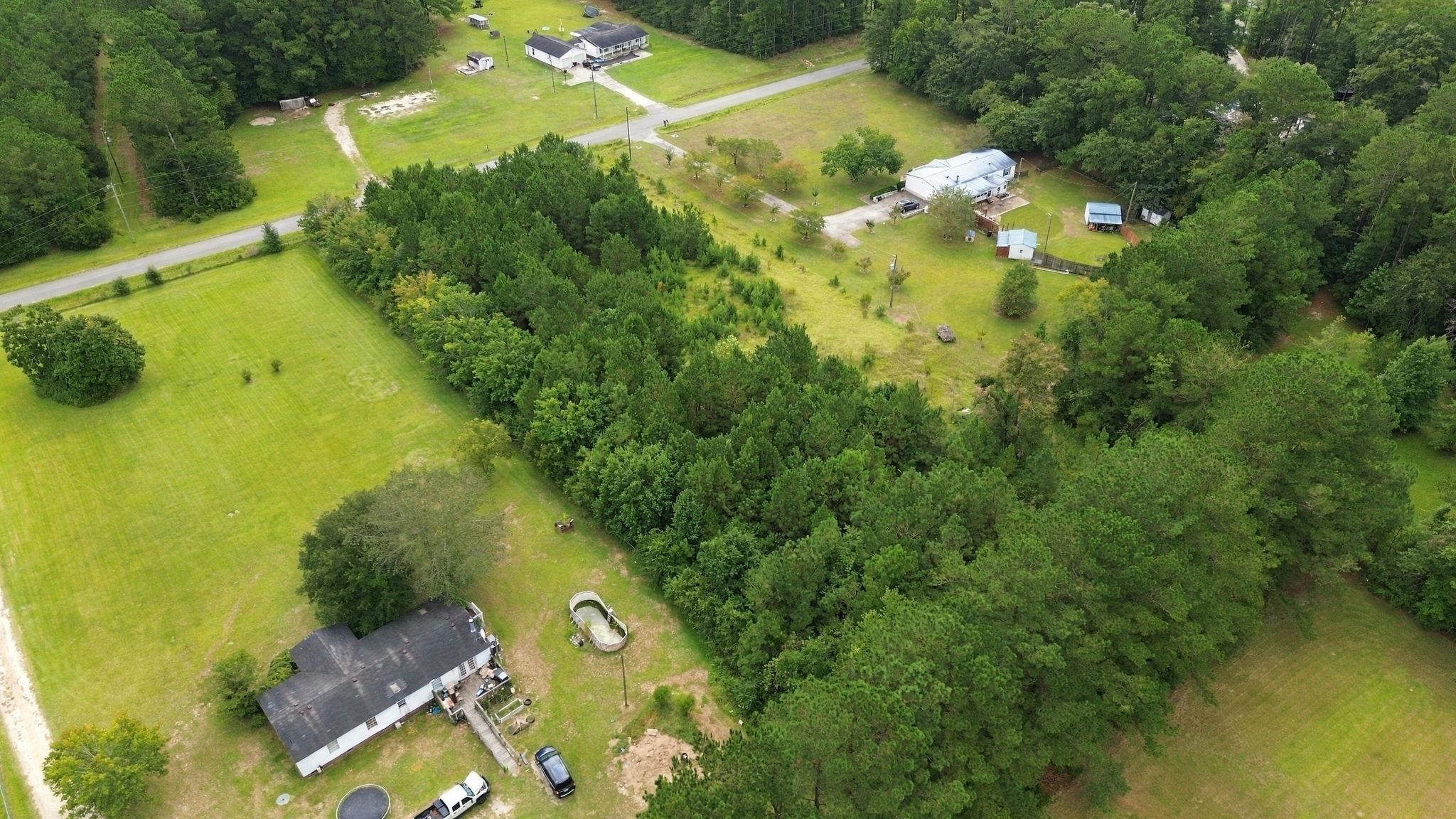 1212 Nursery Rd. Property Photo 6
