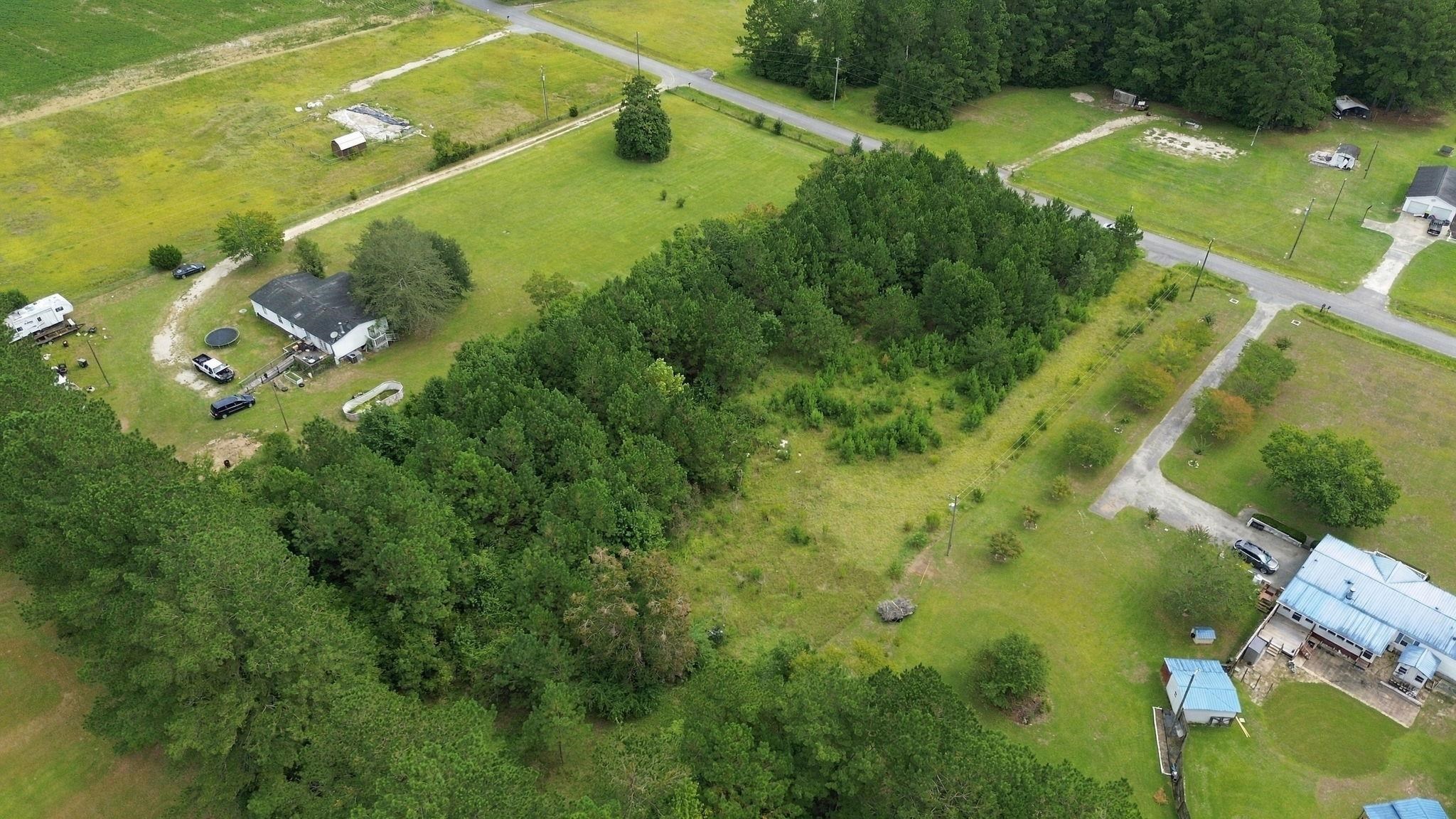 1212 Nursery Rd. Property Photo 7