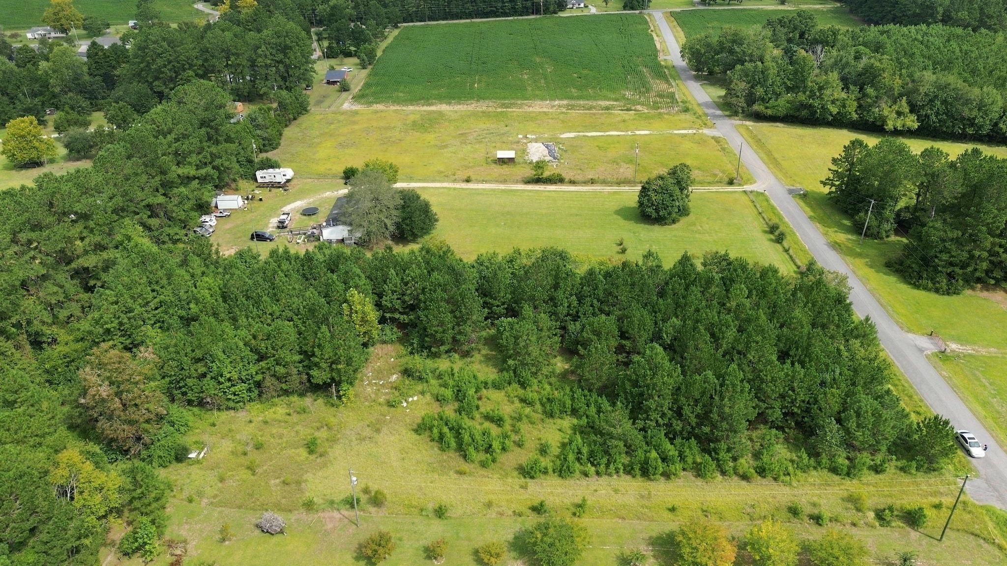 1212 Nursery Rd. Property Photo 10