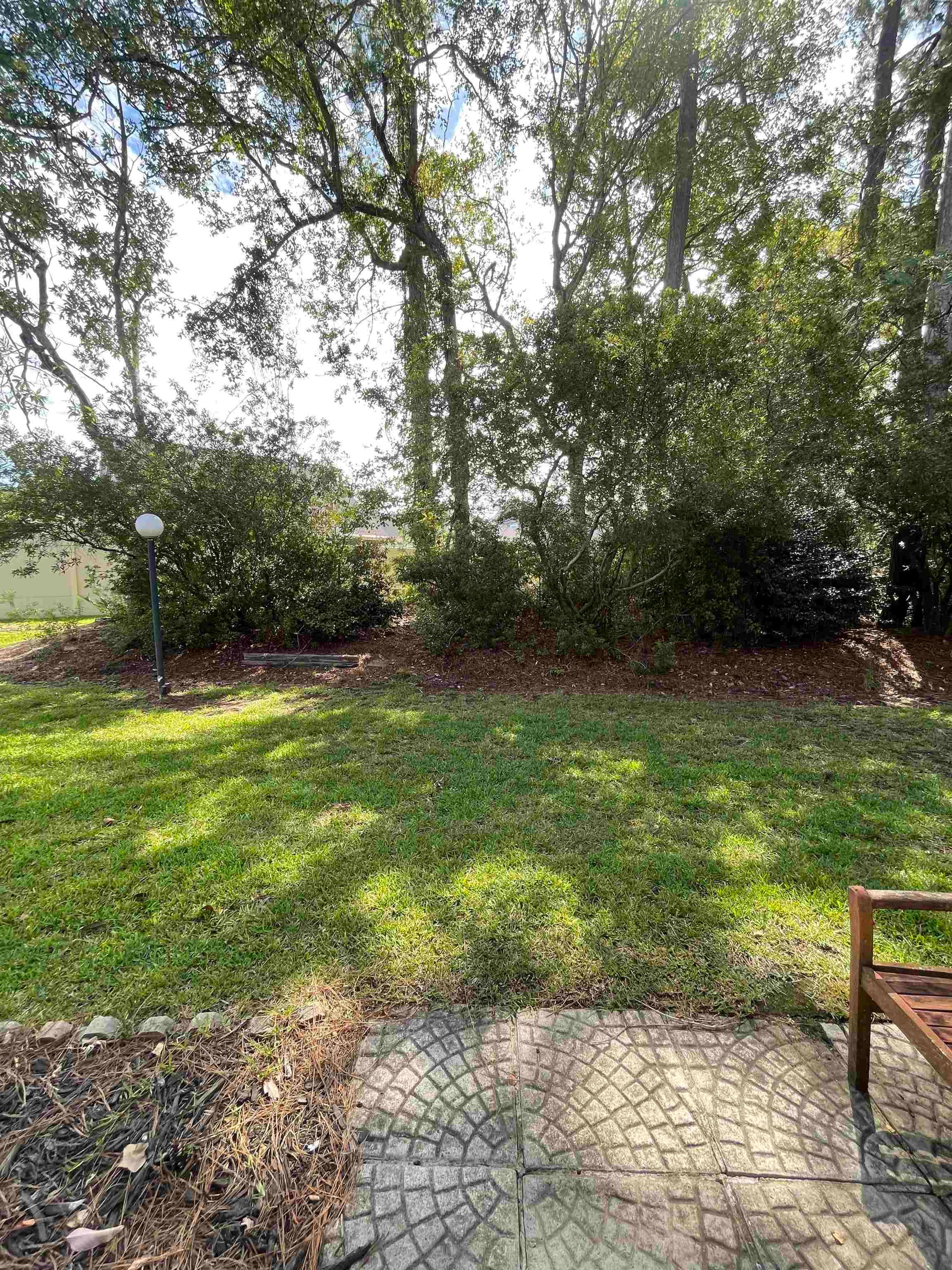 910 Villa Dr. Property Photo 3