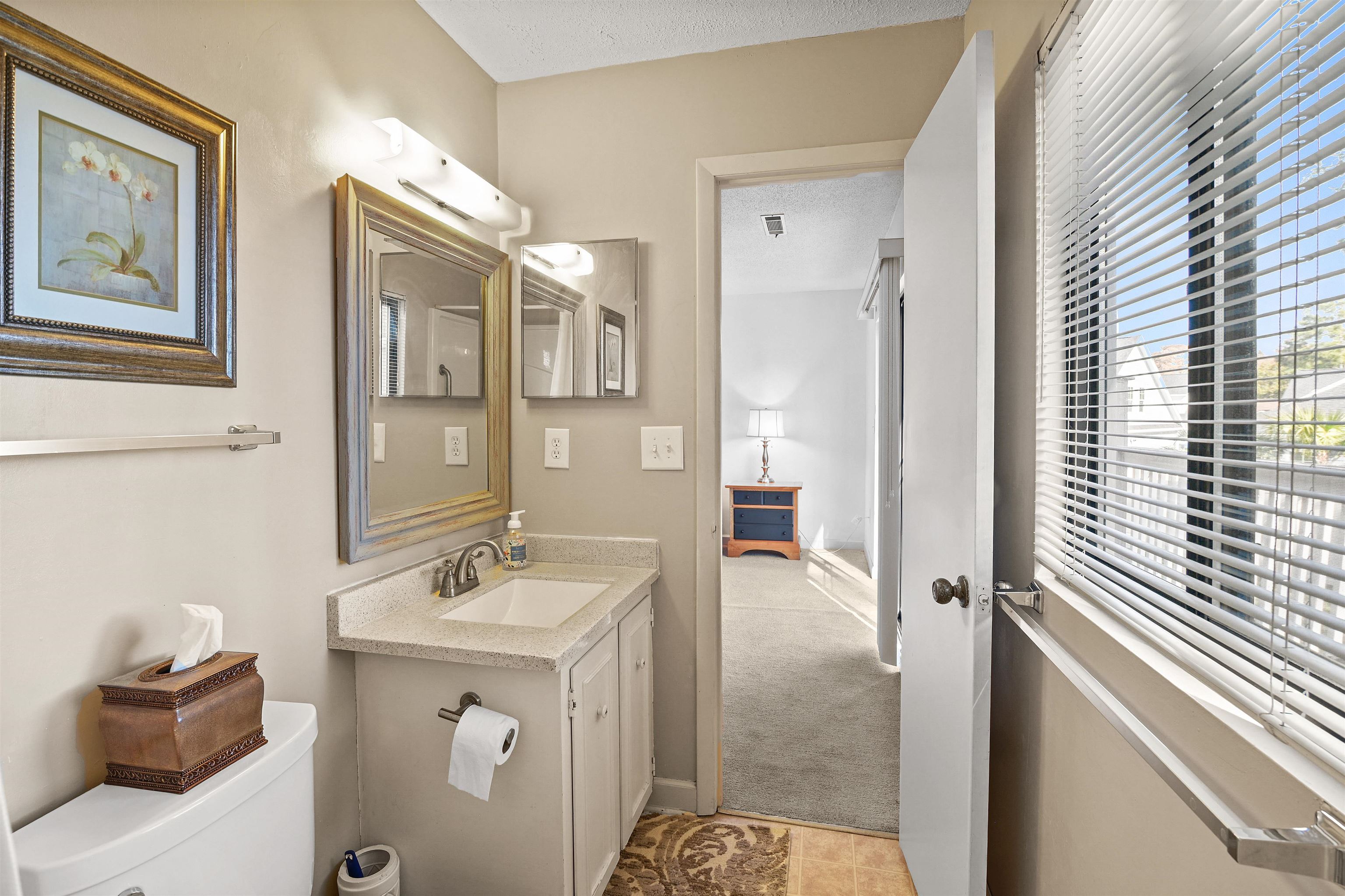 910 Villa Dr. Property Photo 39