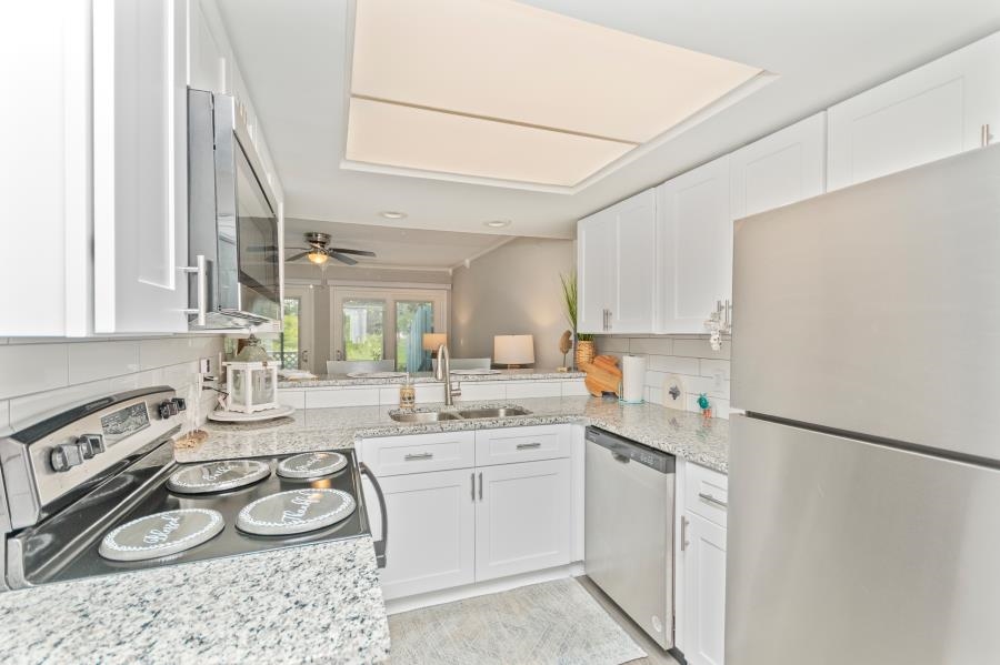 23 Shadow Moss Pl. Property Photo 18