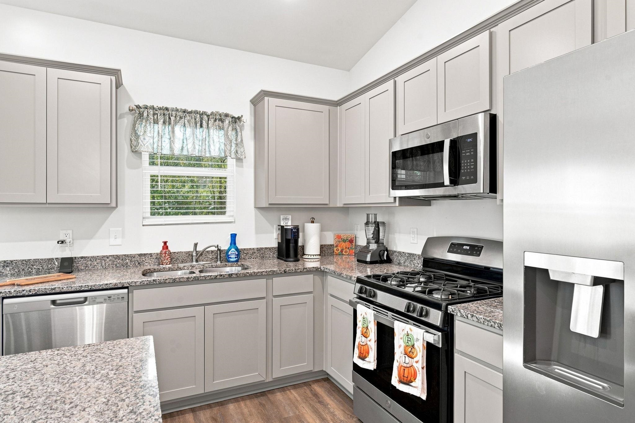 442 Stevia Ct. Property Photo 16