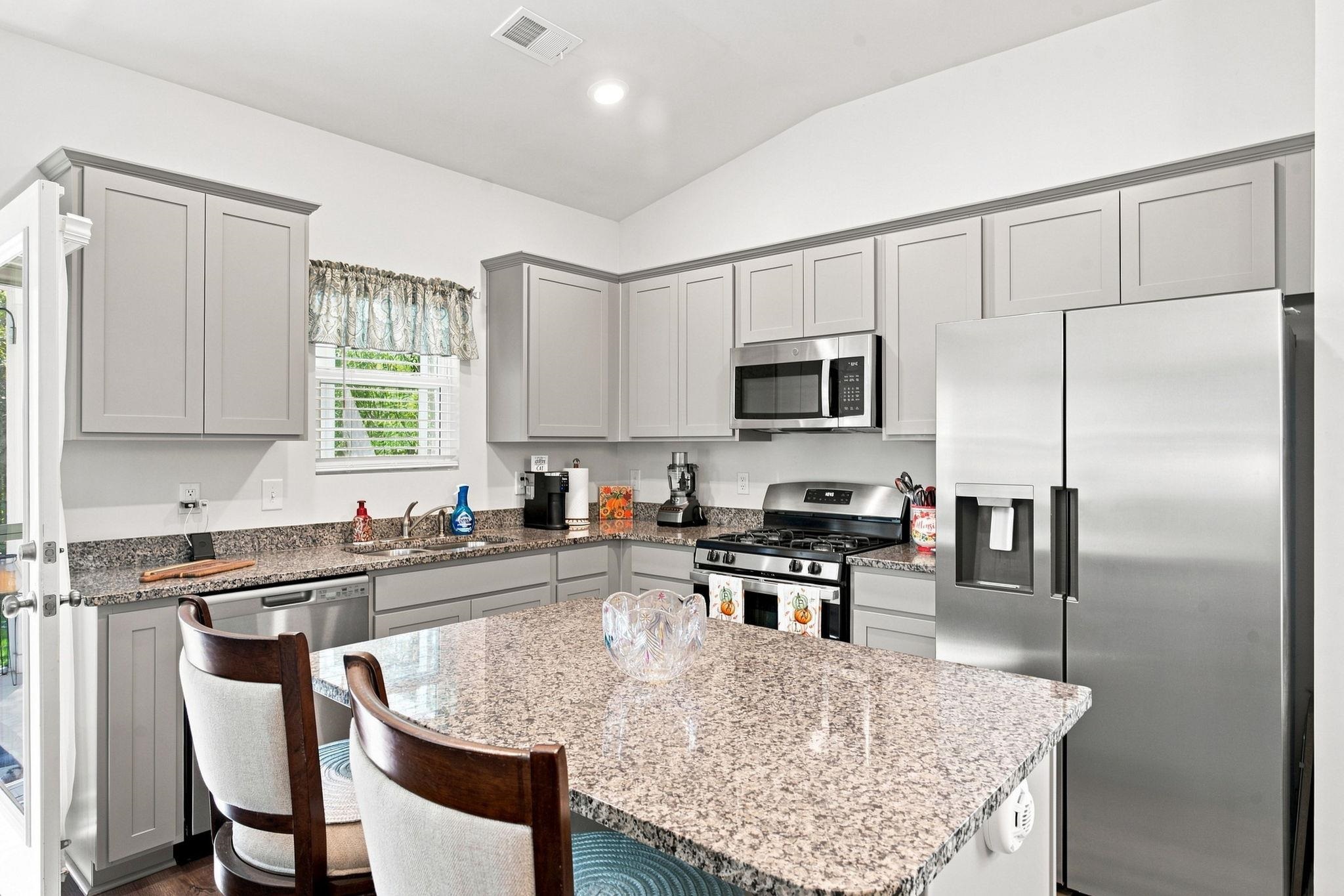 442 Stevia Ct. Property Photo 17