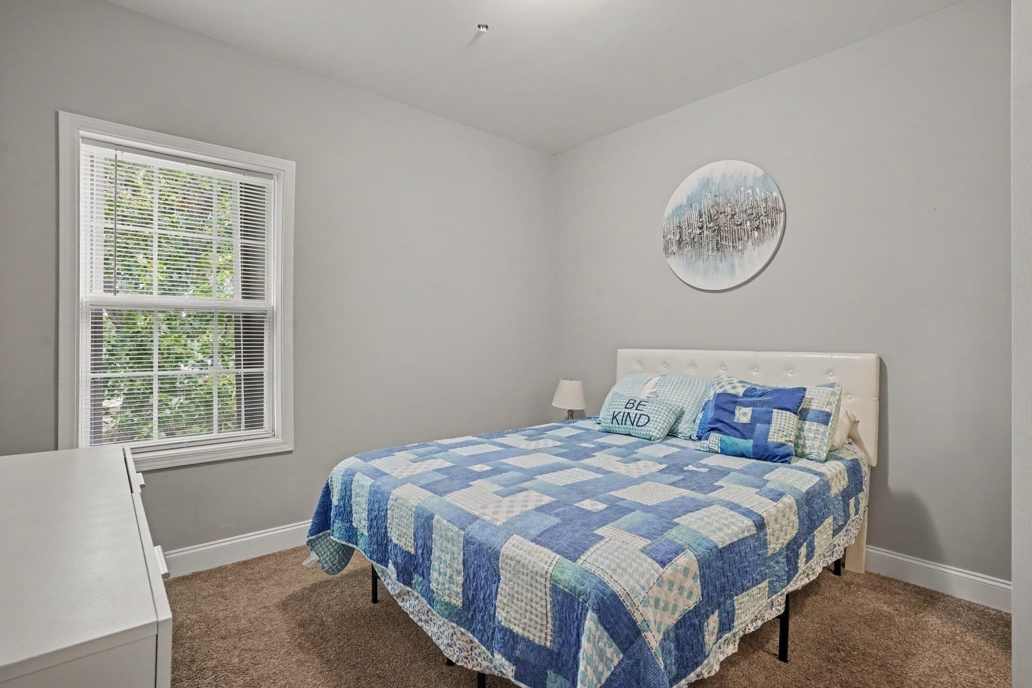 209 Chester St. Property Photo 14