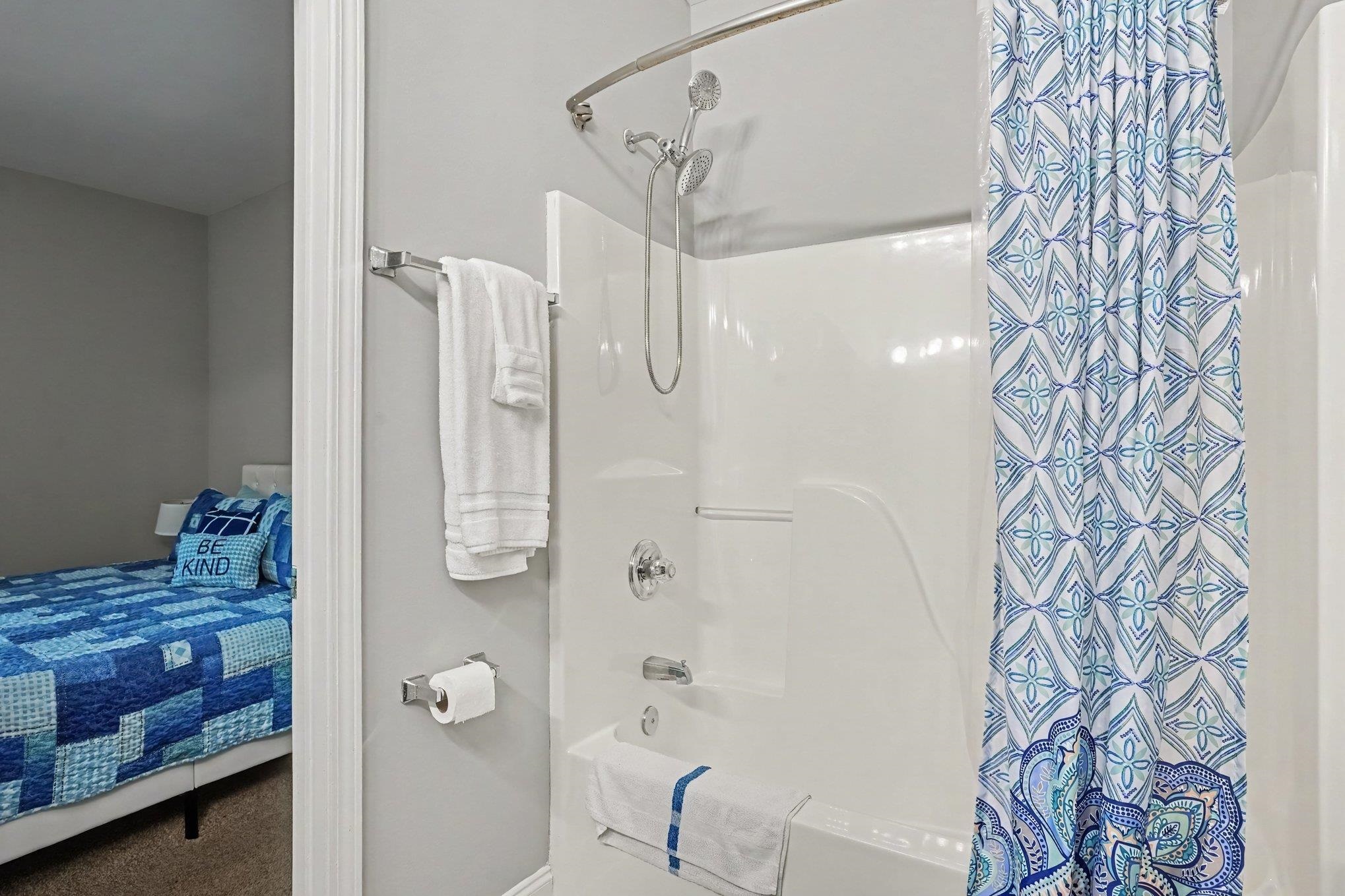 209 Chester St. Property Photo 21