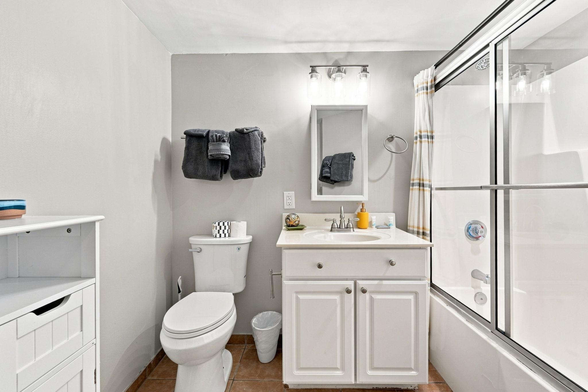 1707 Perrin Dr. Property Photo 23