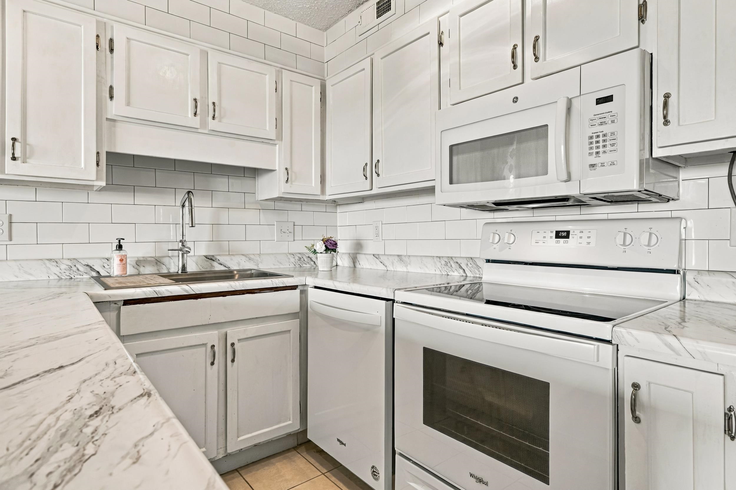 1305 S Ocean Blvd. Property Photo 15