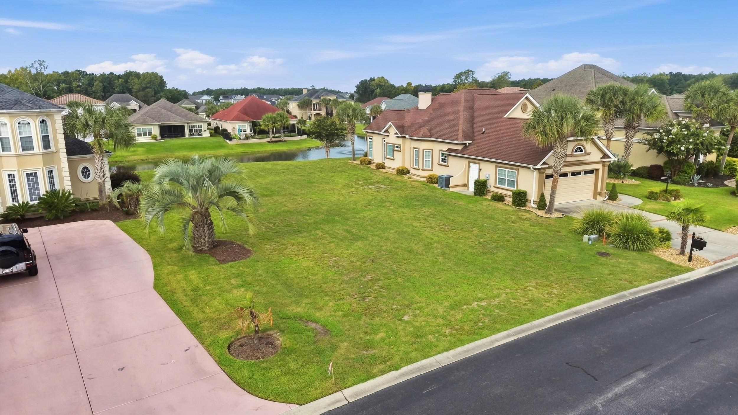 961 Bluffview Dr. Property Photo 1