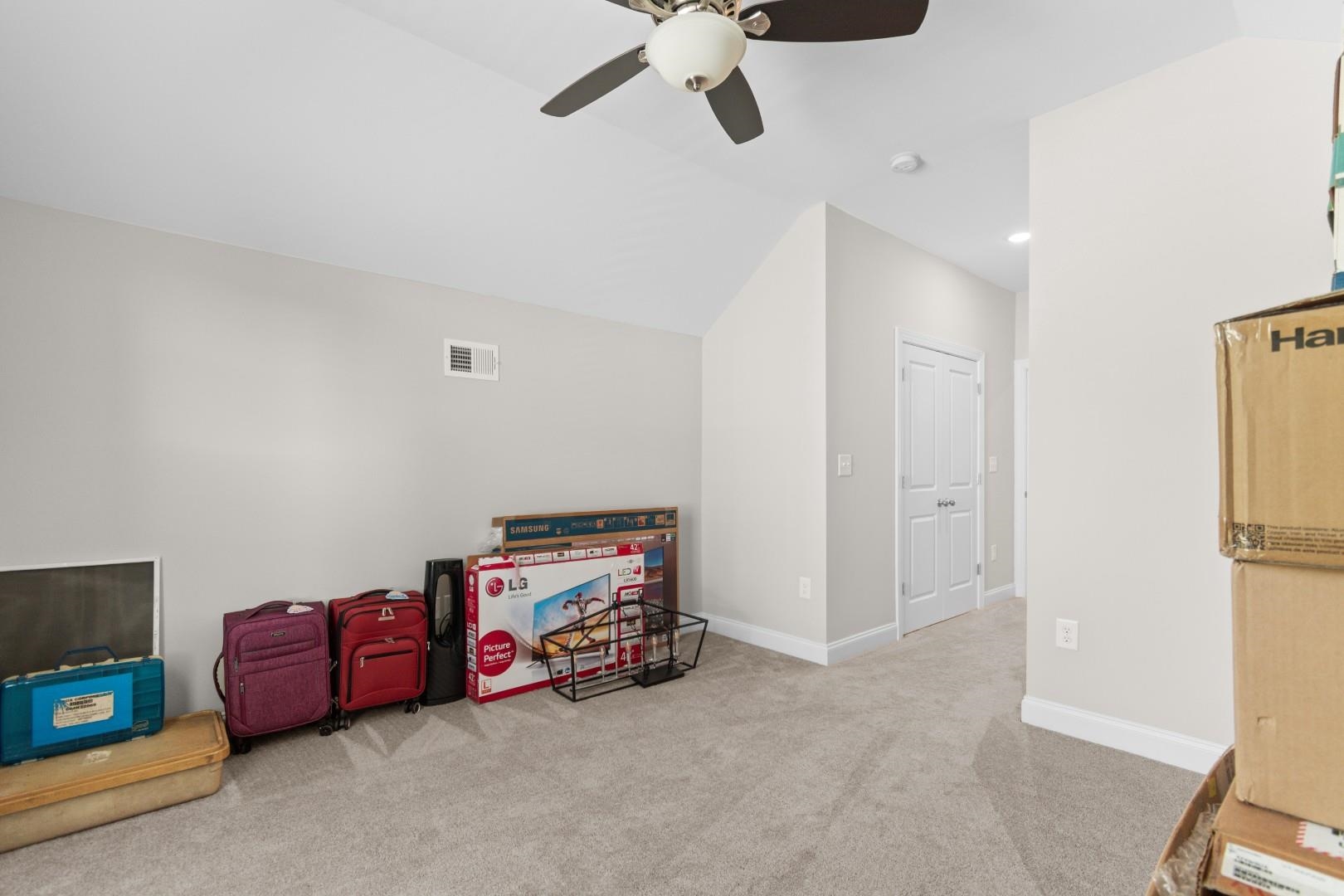 254 Rivers Edge Dr. Property Photo 27