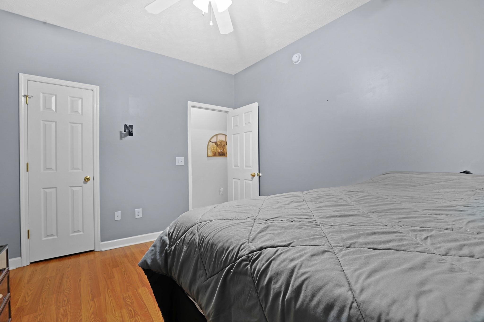 1051 University Forest Dr. Property Photo 20