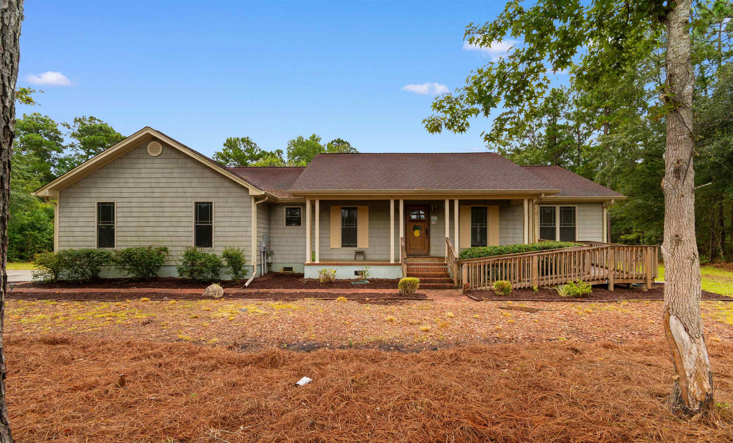 301 Deer Run Ave. Property Photo 1