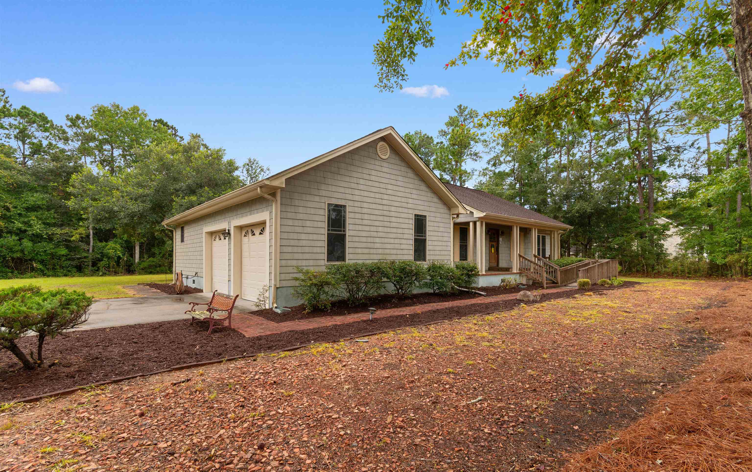 301 Deer Run Ave. Property Photo 4