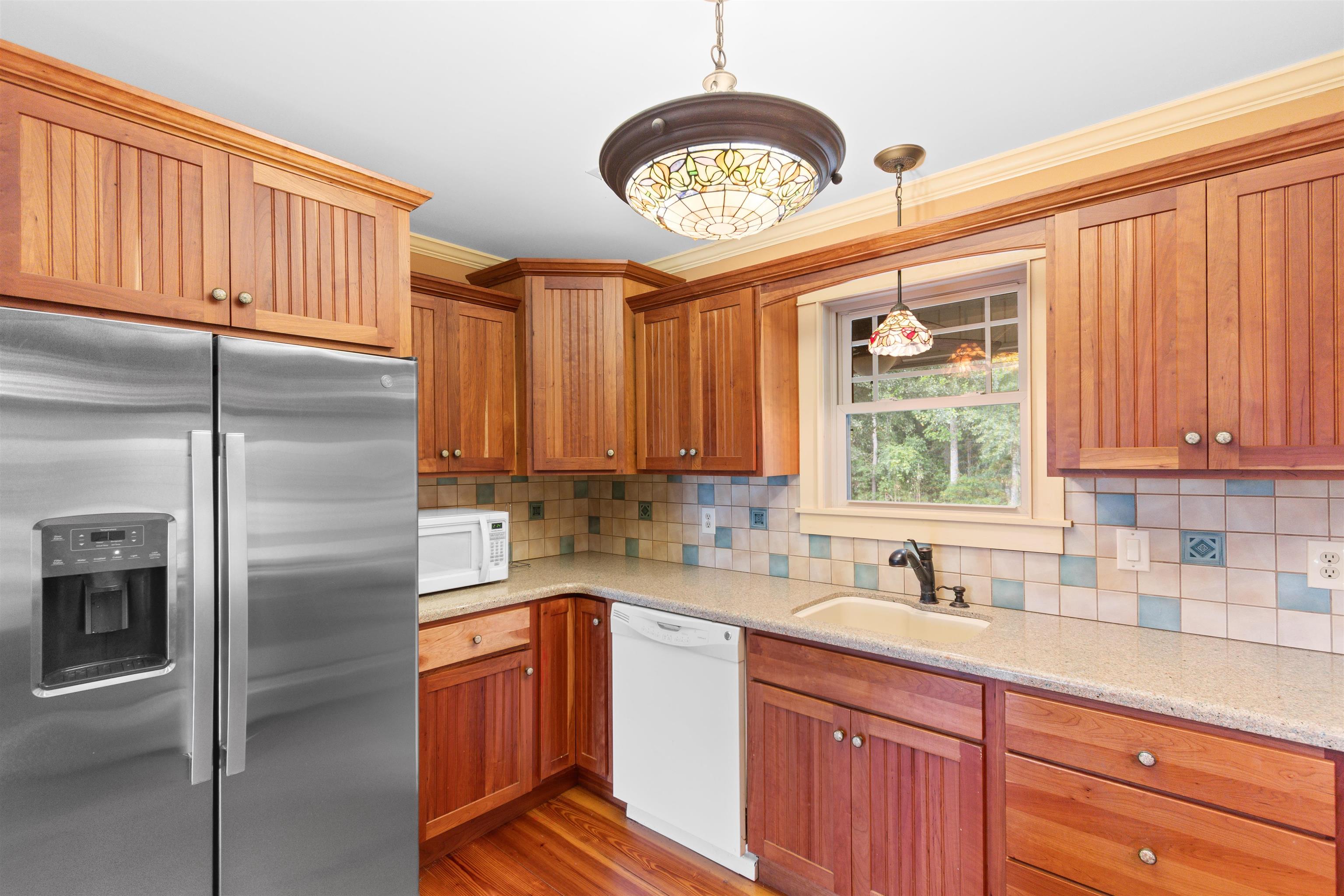301 Deer Run Ave. Property Photo 8