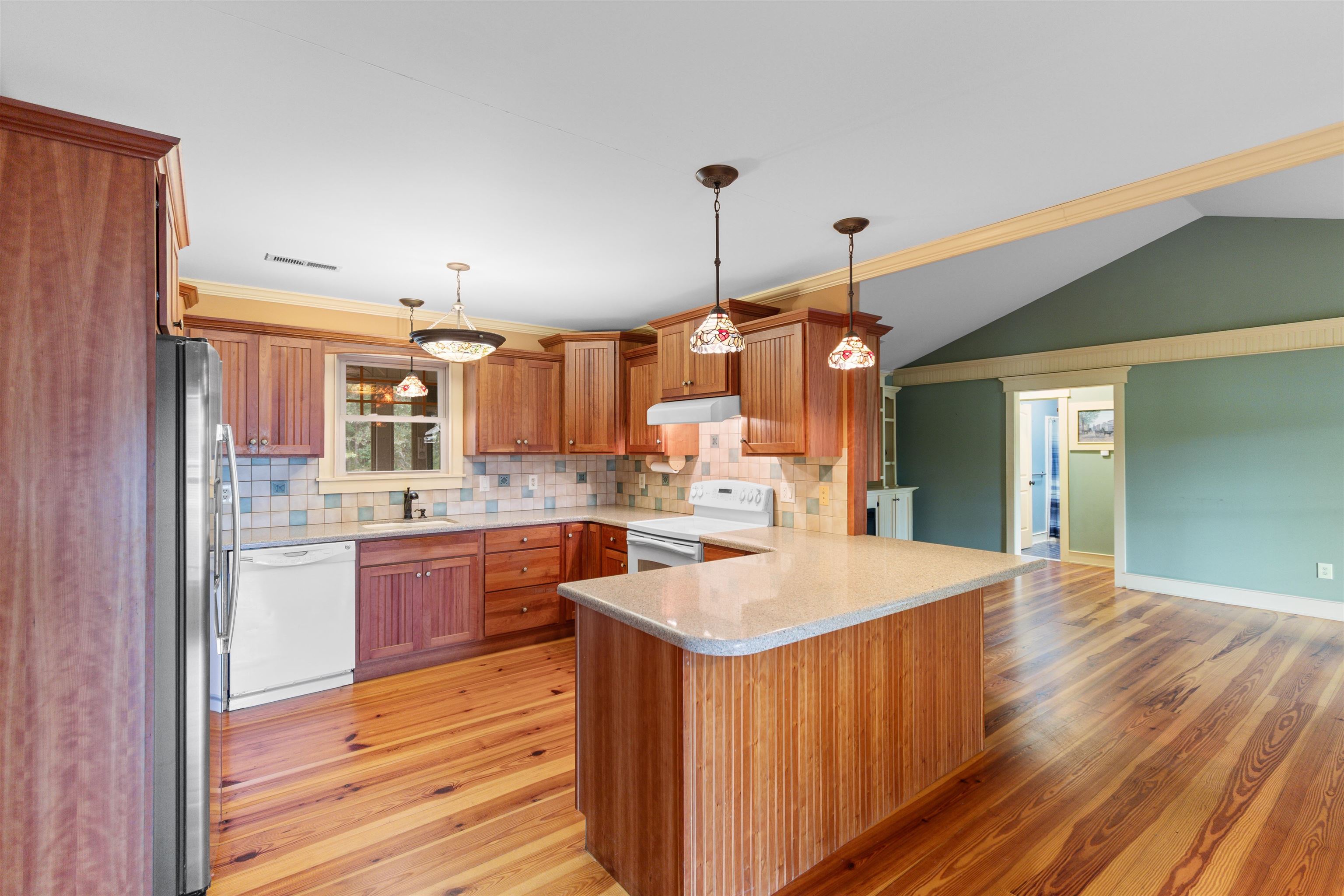 301 Deer Run Ave. Property Photo 10