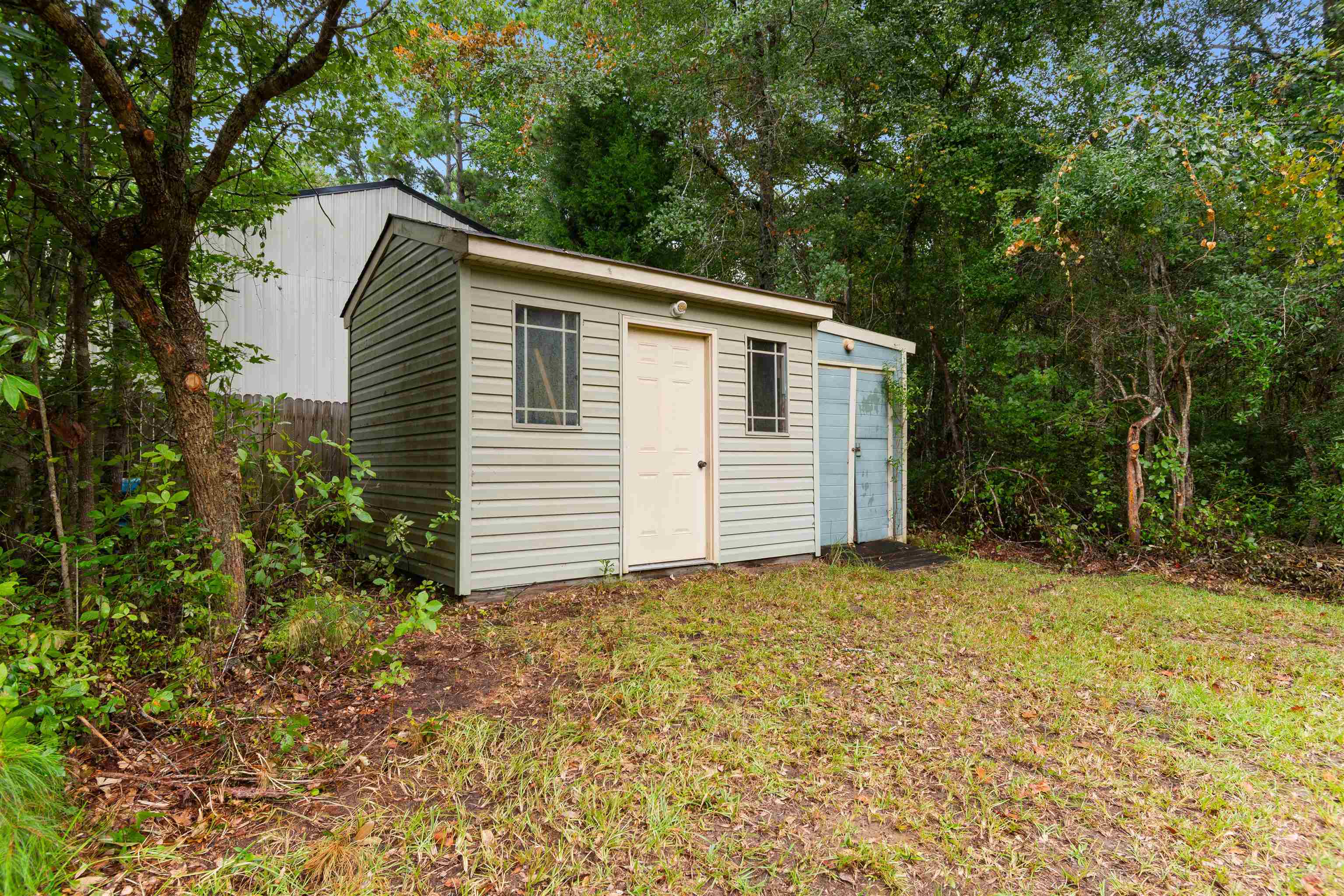 301 Deer Run Ave. Property Photo 36