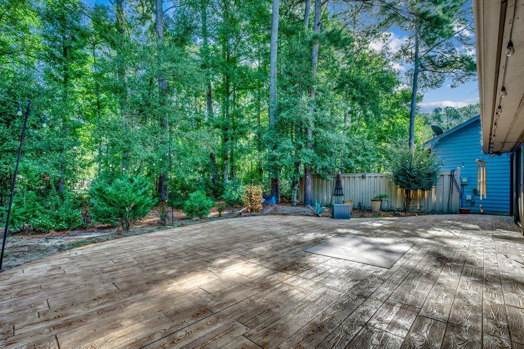 109 Hickory Dr. Property Photo 17