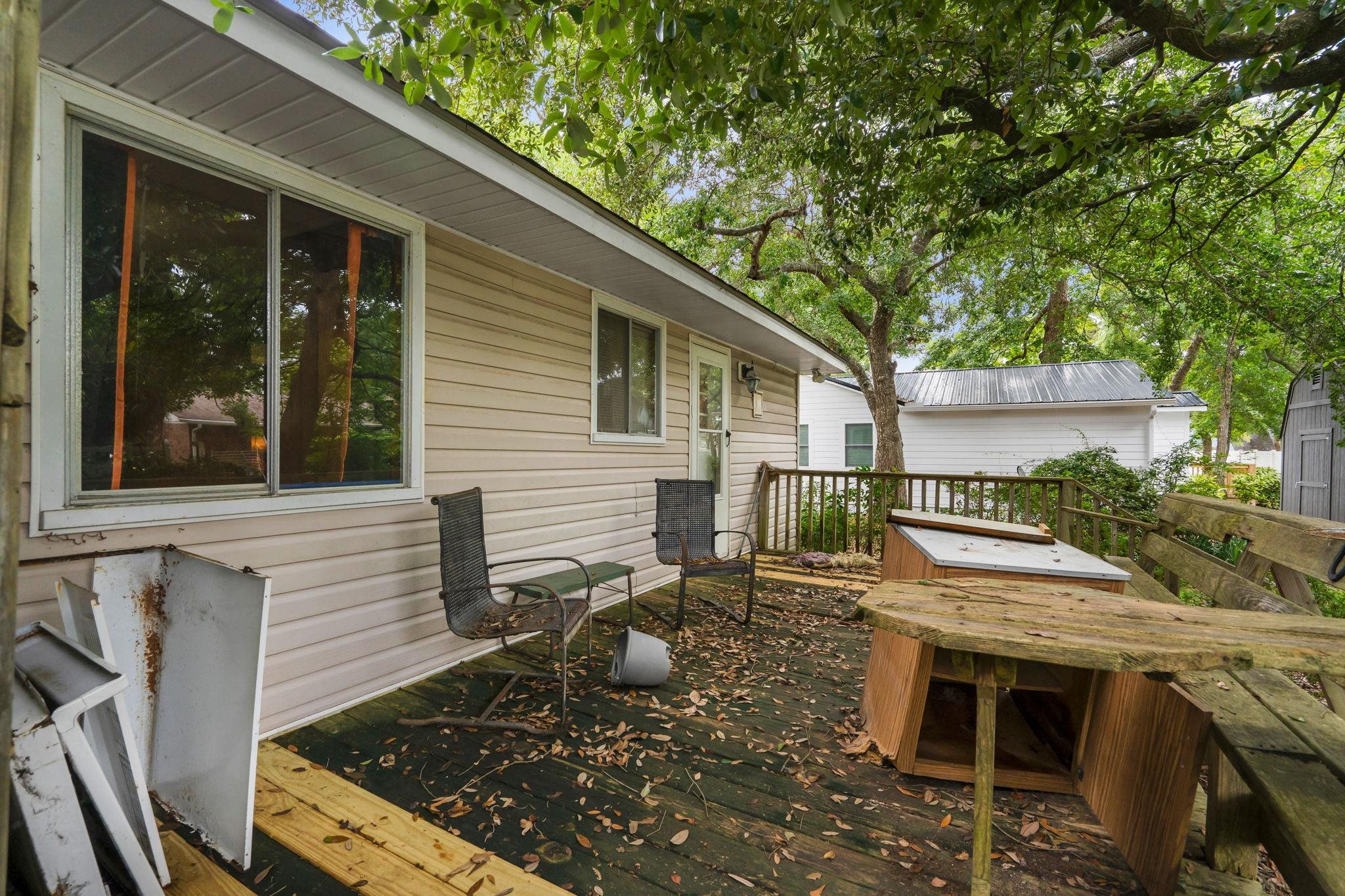 333 Sparrow Dr. Property Photo 19