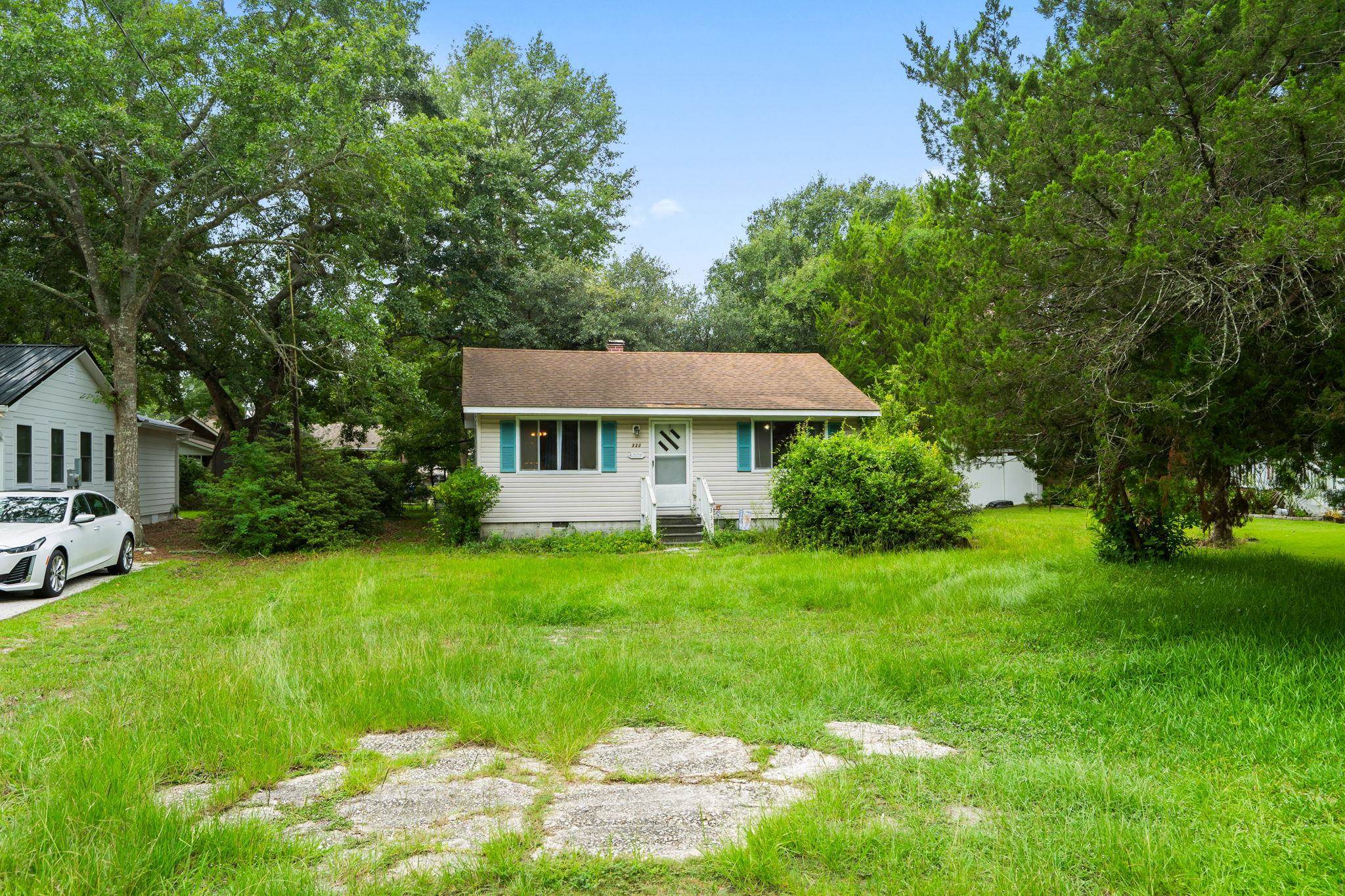 333 Sparrow Dr. Property Photo 27