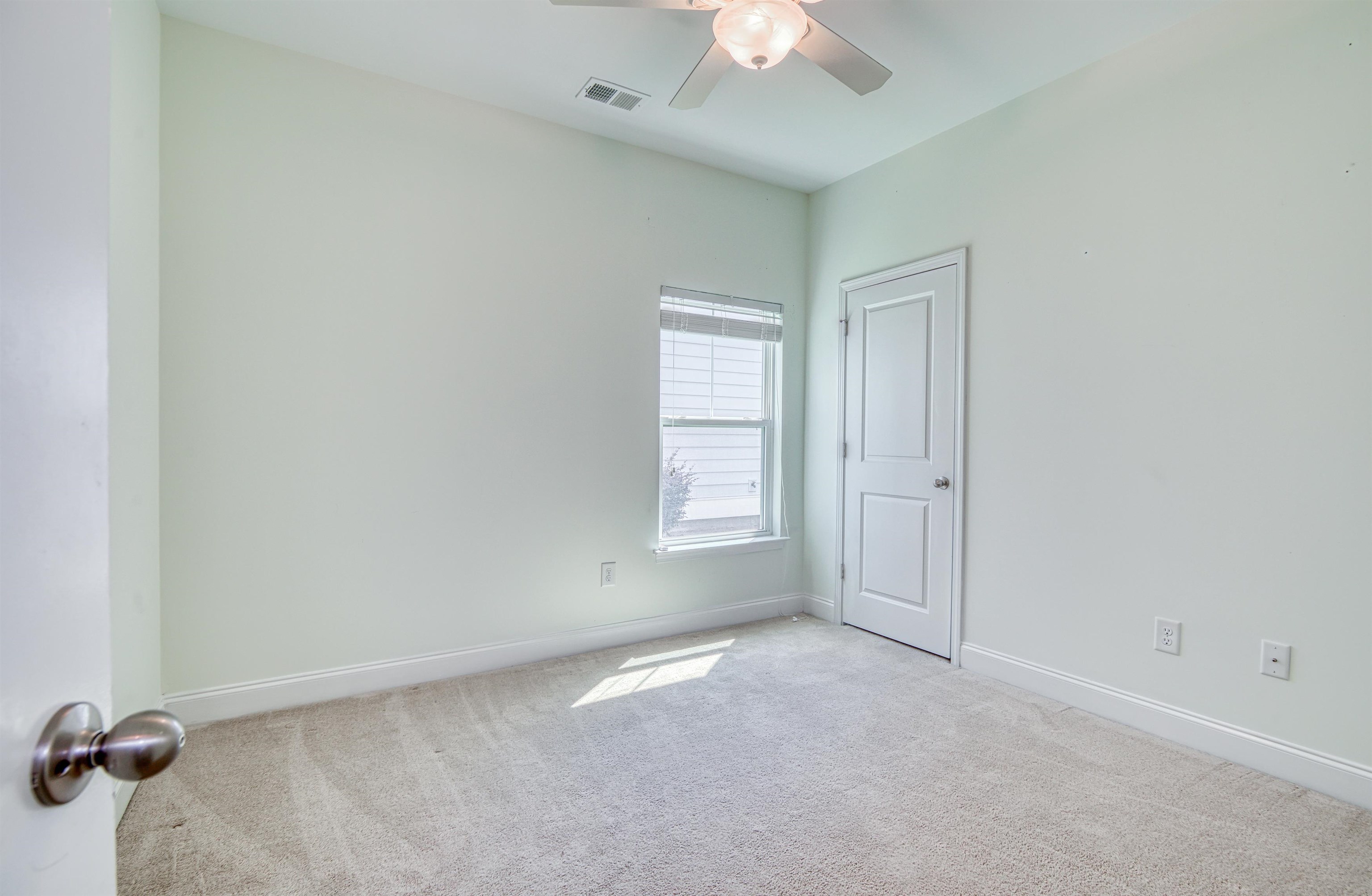 2632 Goldfinch Dr. Property Photo 21
