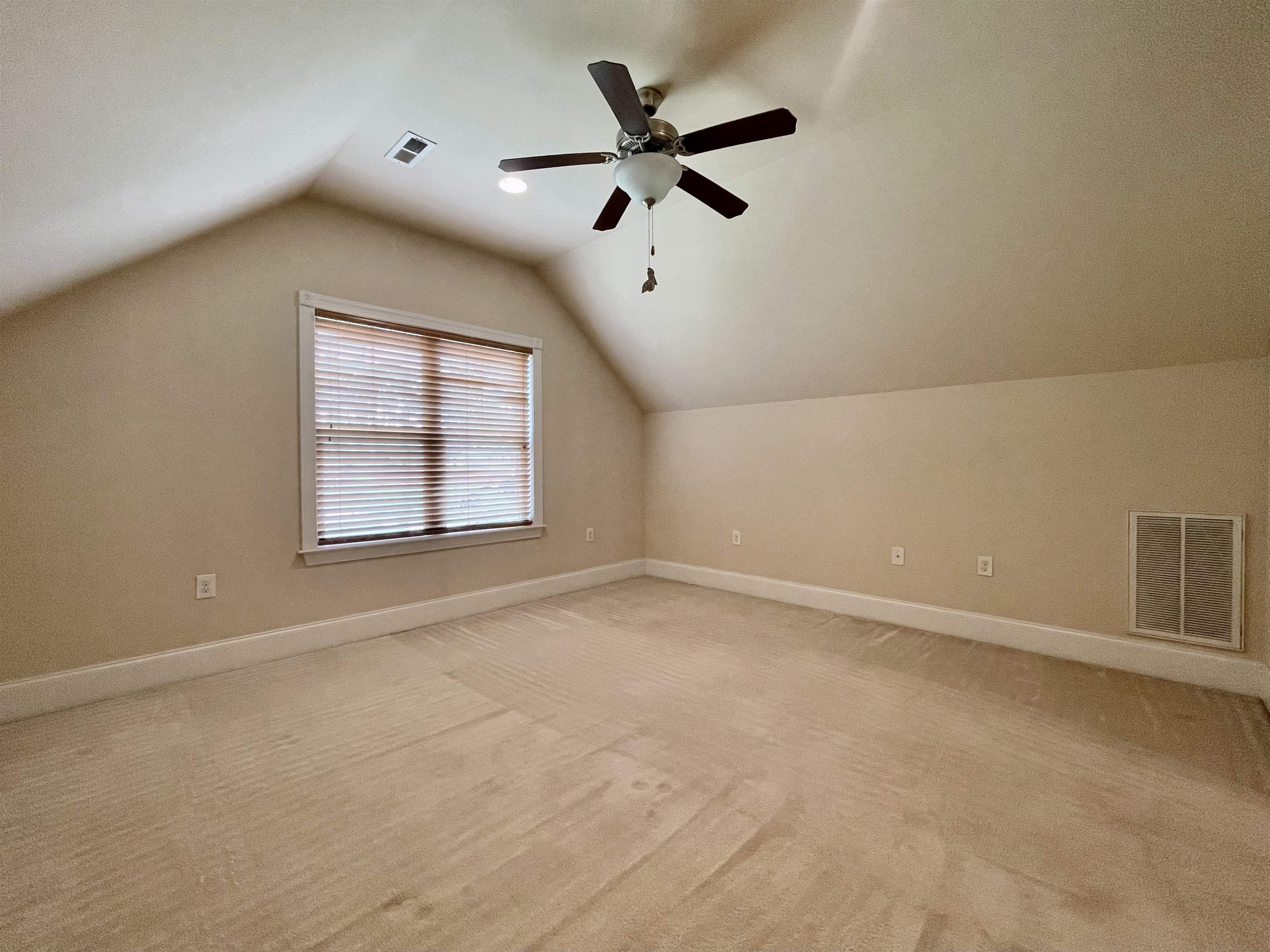 520 Laurinburg Rd Property Photo 37