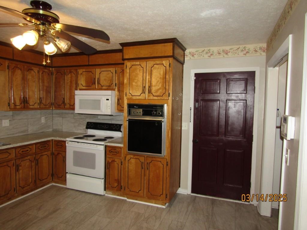 1345 Dick Pond Rd. Property Photo 11