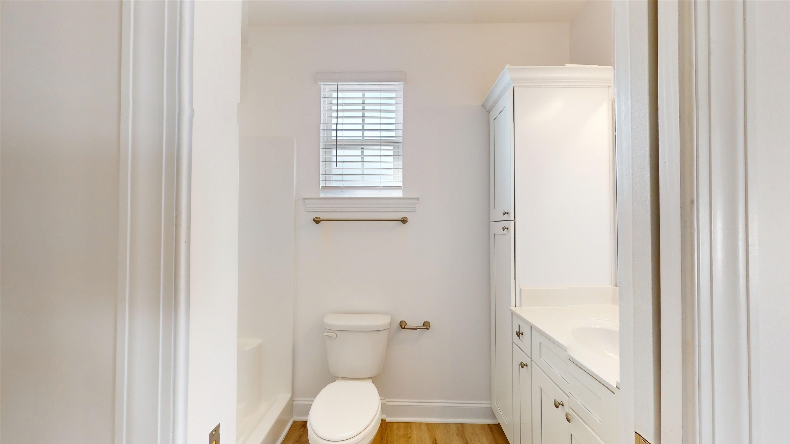 24 Wimbledon Ct. Property Photo 17