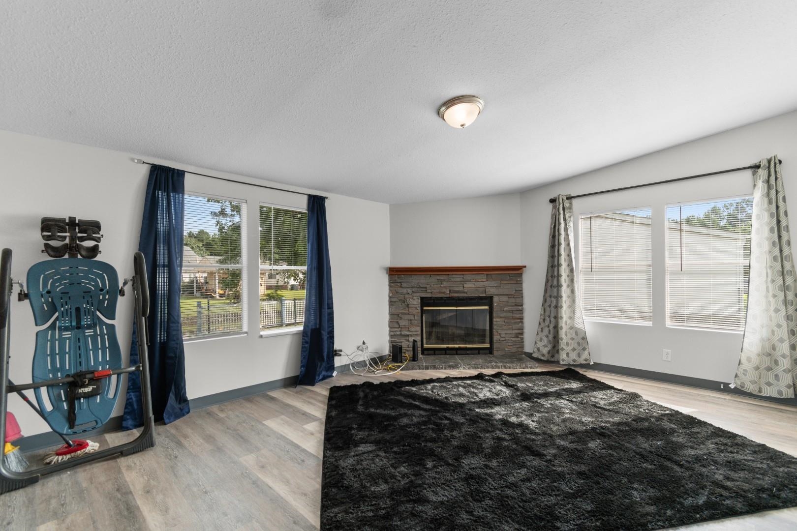 8625 Bragg Dr. Property Photo 12
