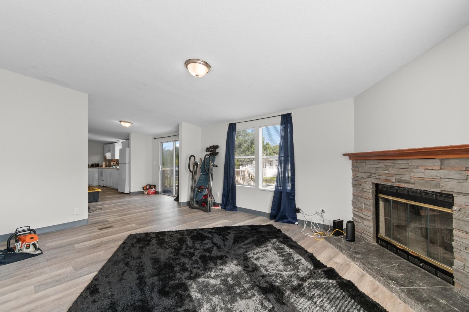 8625 Bragg Dr. Property Photo 14